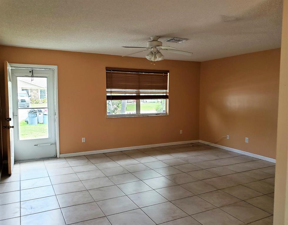 HIBISCUS PARK SEC 1 - Residential Lease