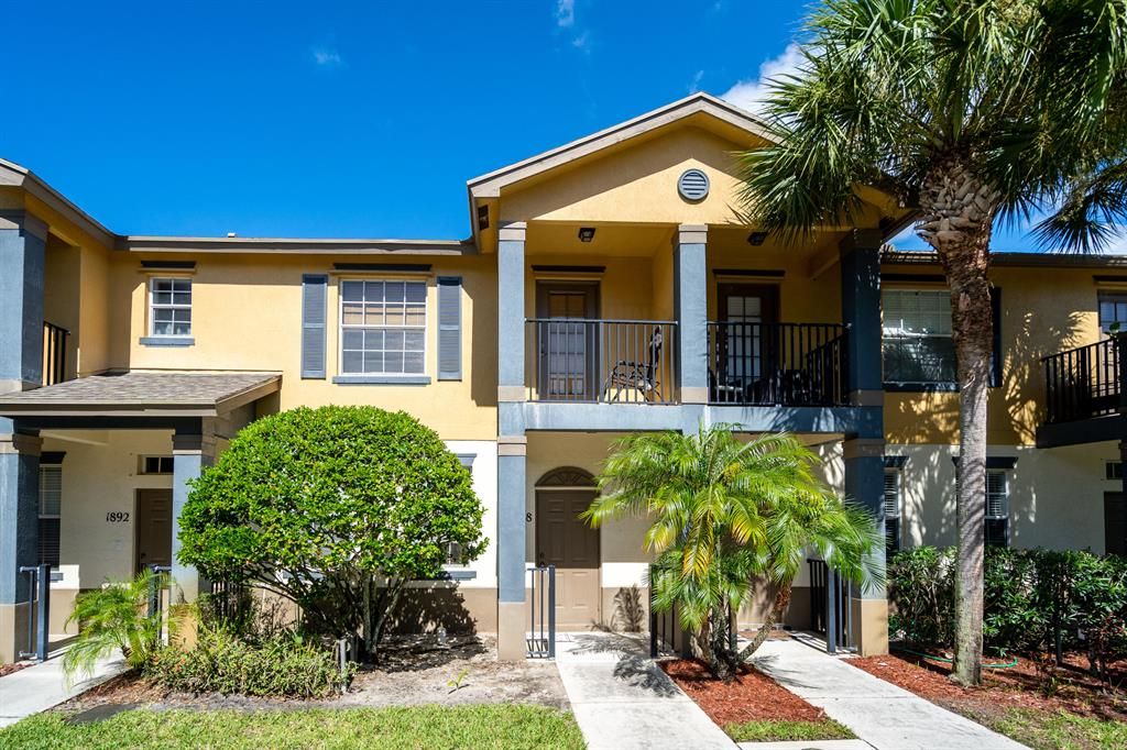 Photo of 1888 SE High Springs Drive Drive, Port Saint Lucie, FL 34952 (MLS # R10732076)