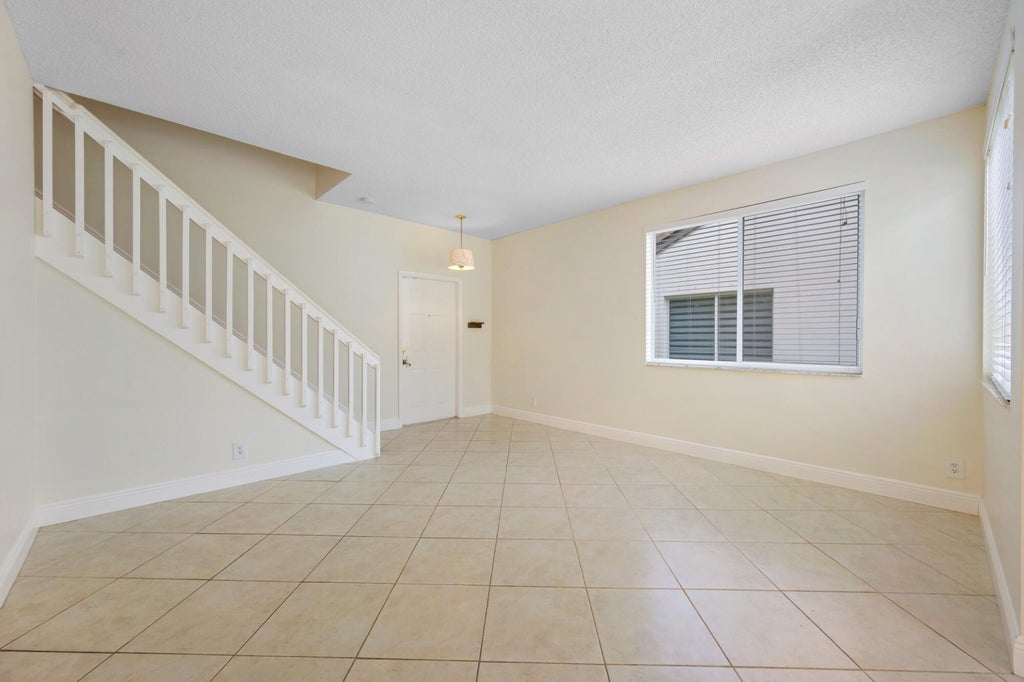 Photo of 4434 Mahogany Ridge Drive, Weston, FL 33331 (MLS # B26064396)