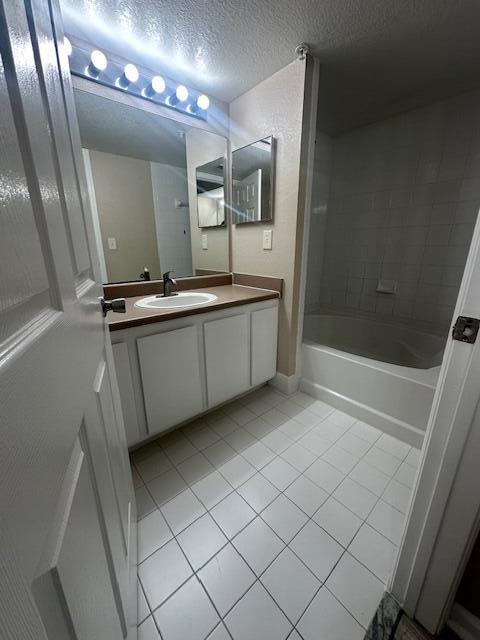 THE CLUB AT ST LUCIE WEST, A CONDOMINIUM - Residential