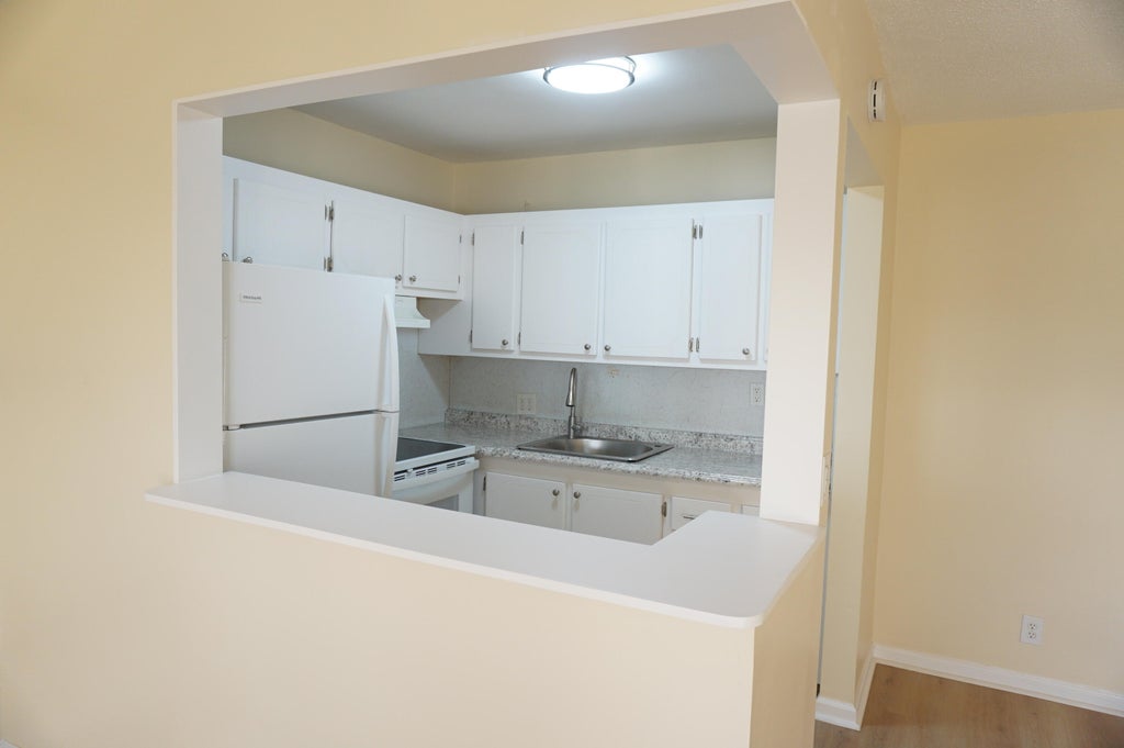 Photo of 369 Sheffield O, West Palm Beach, FL 33417 (MLS # B26047827)