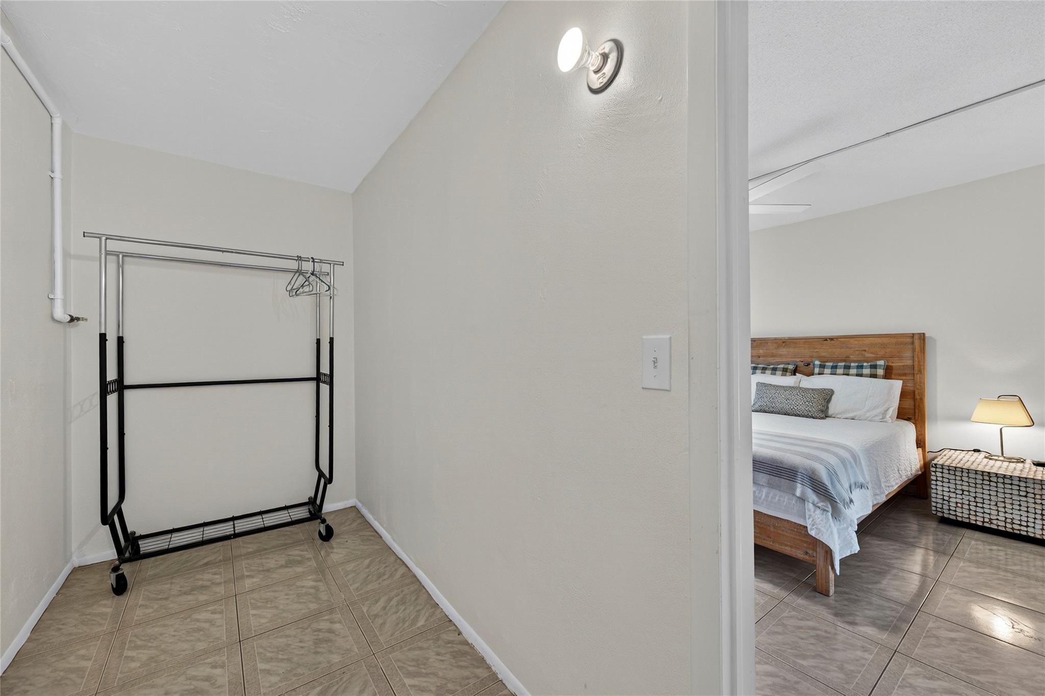 Harwick House Inc Condo - Residential Lease