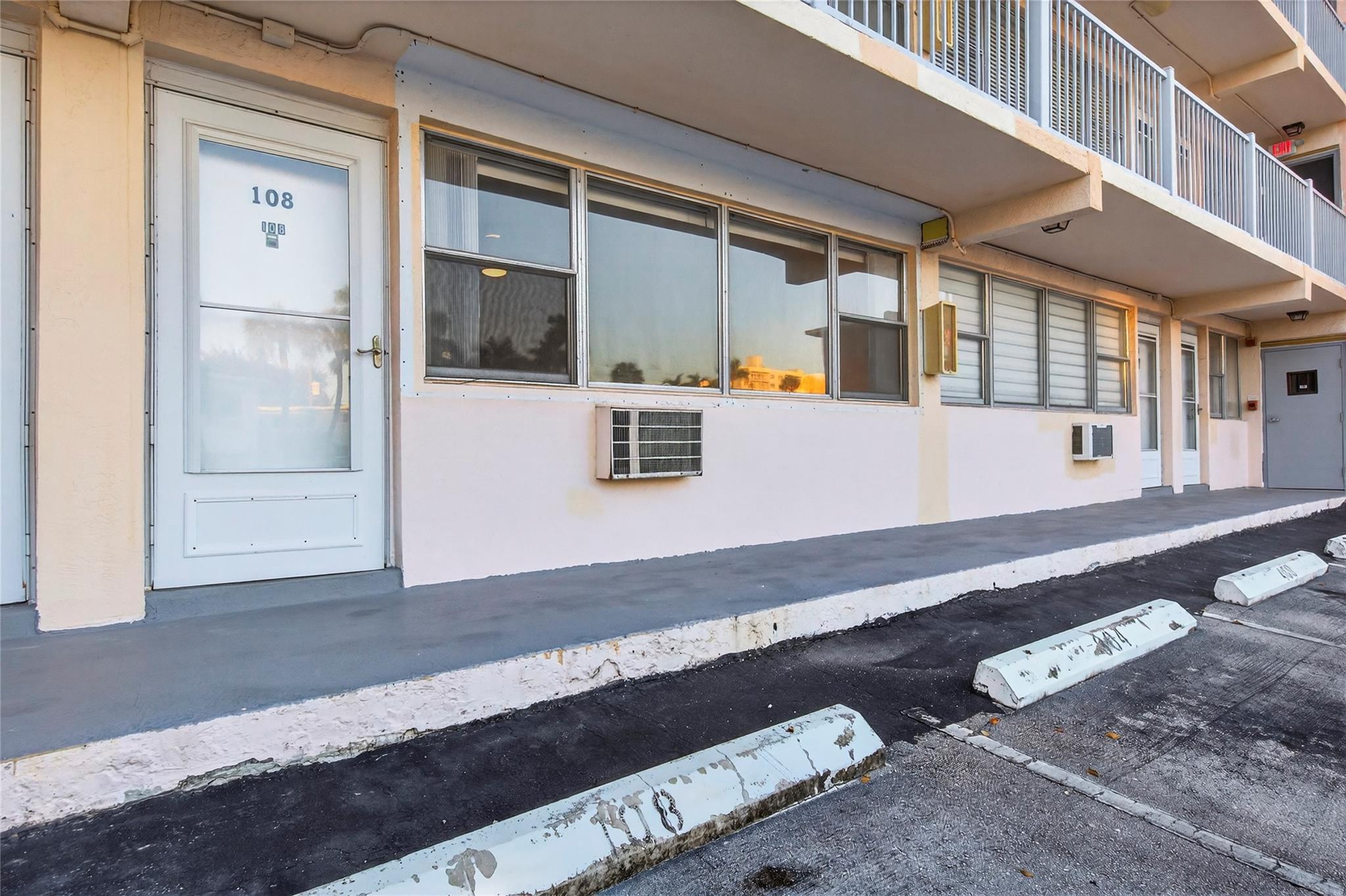 Harwick House Inc Condo - Residential Lease