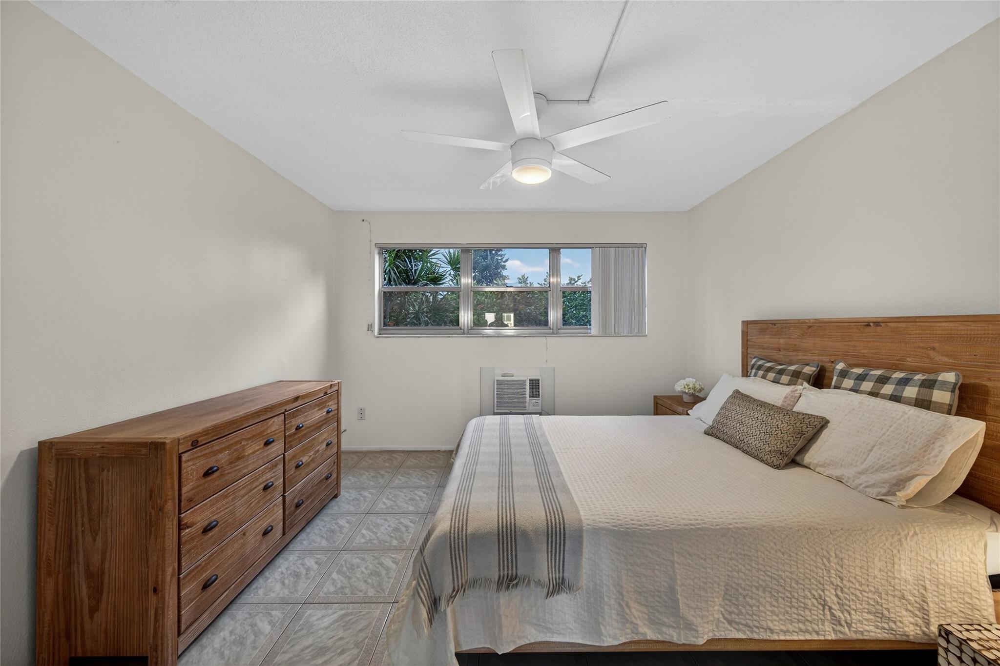 Harwick House Inc Condo - Residential Lease