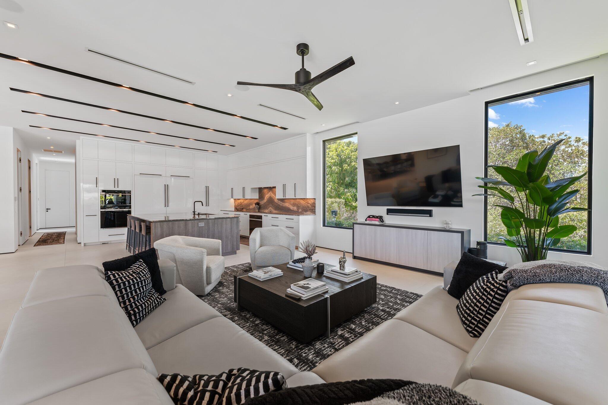 islands of jupiter - Residential