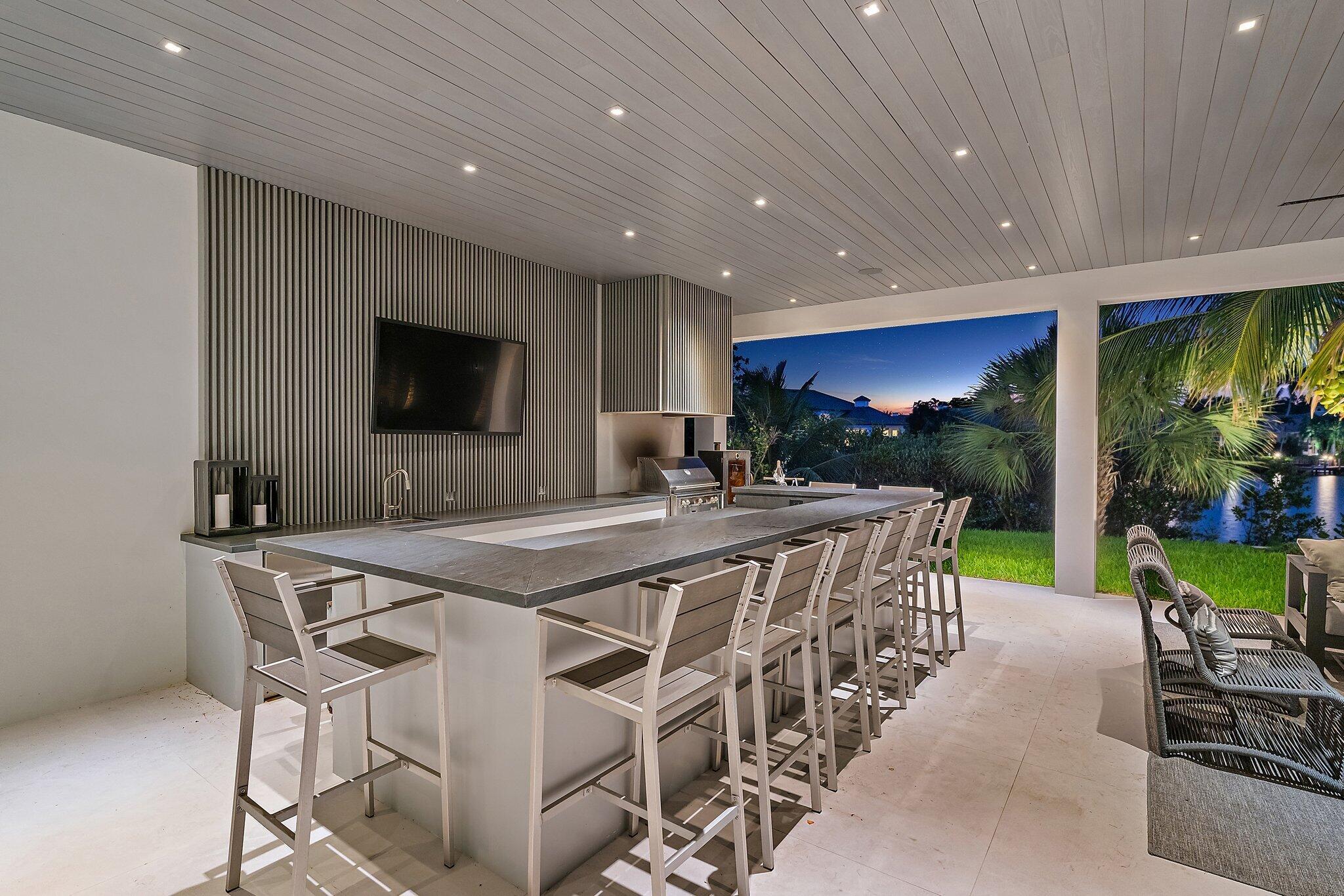 islands of jupiter - Residential