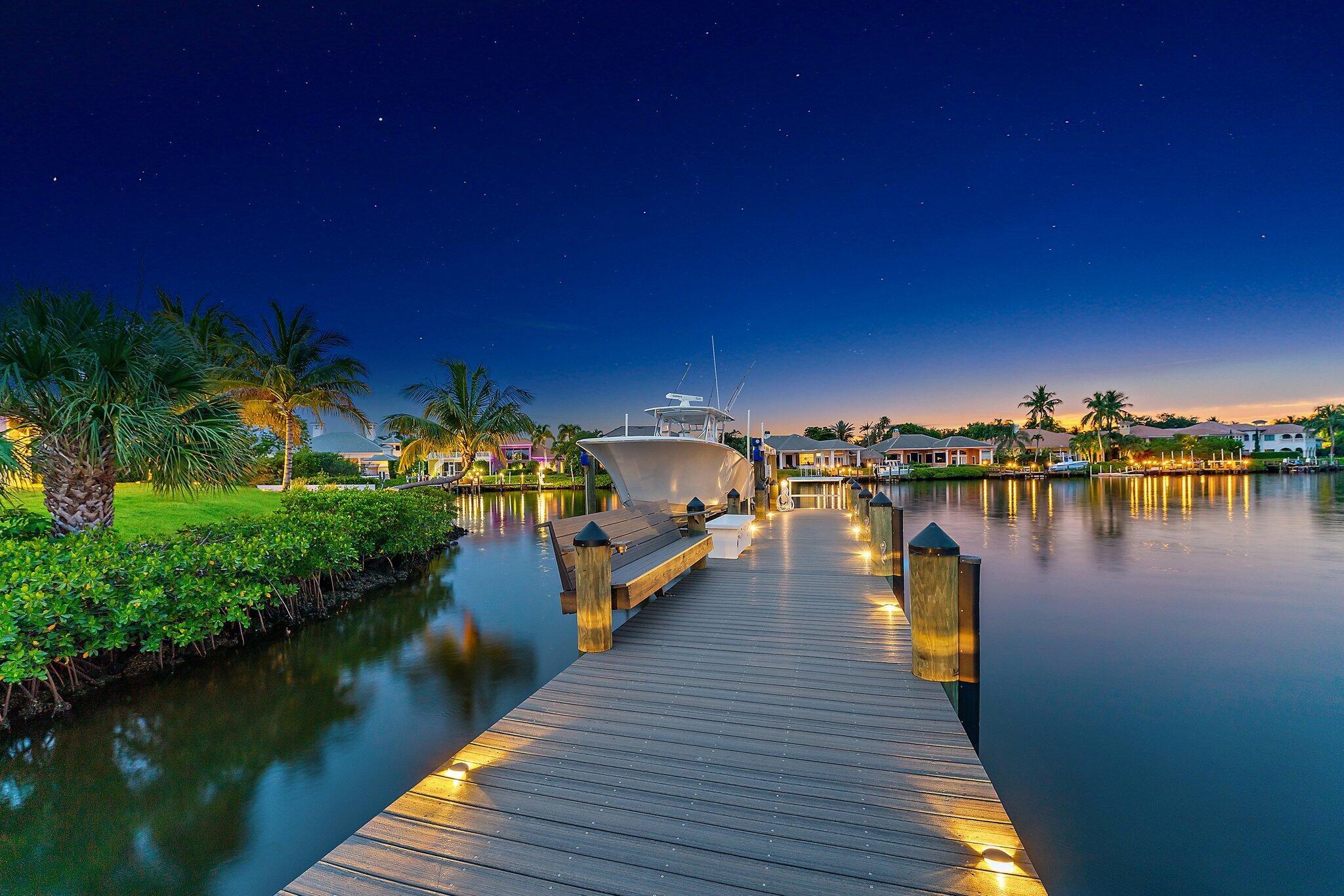 islands of jupiter - Residential