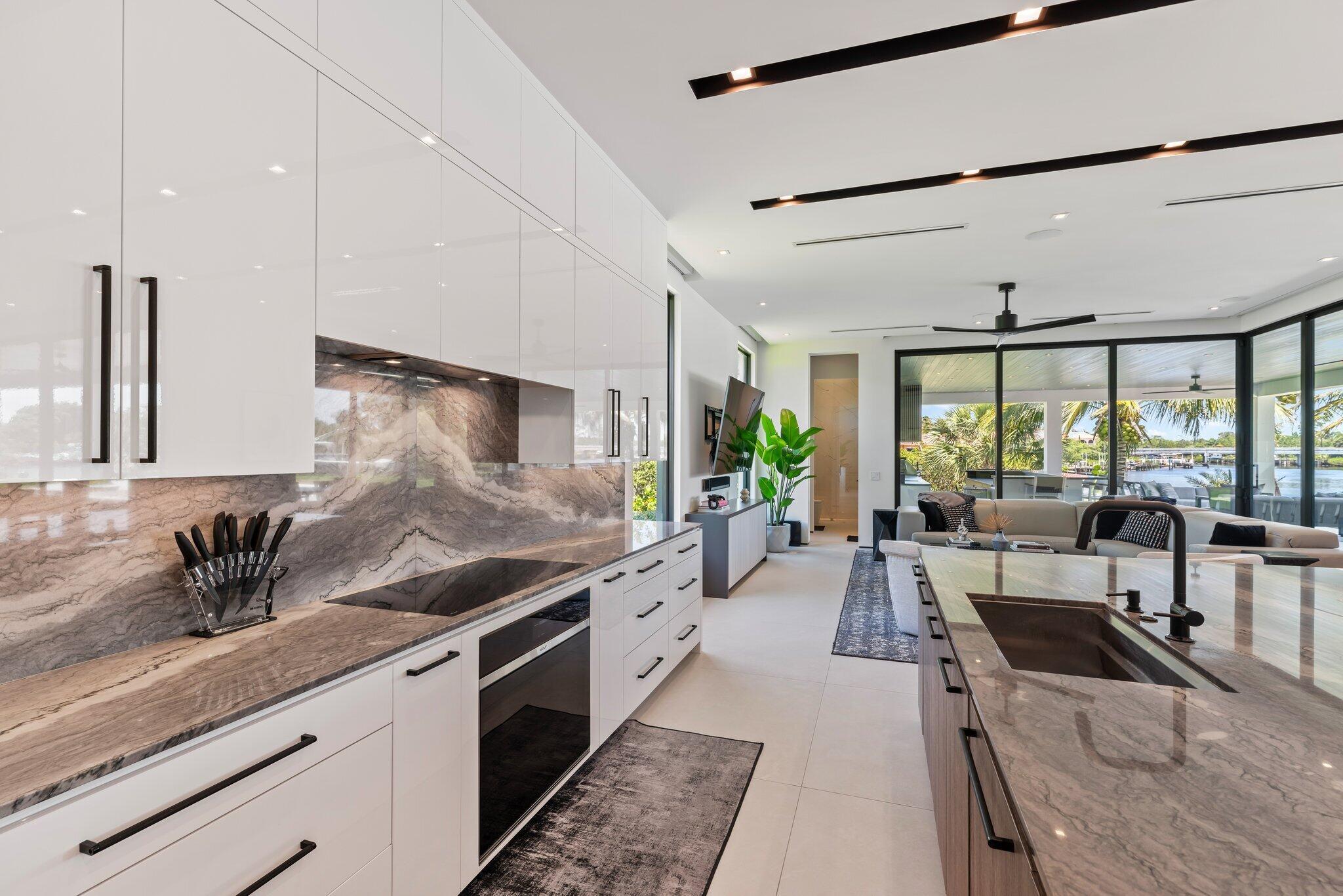 islands of jupiter - Residential