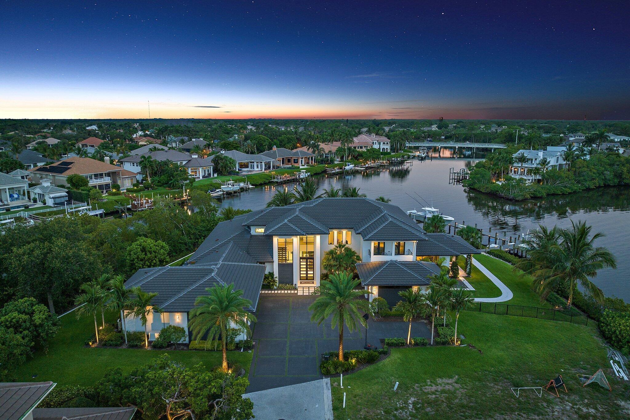 islands of jupiter - Residential