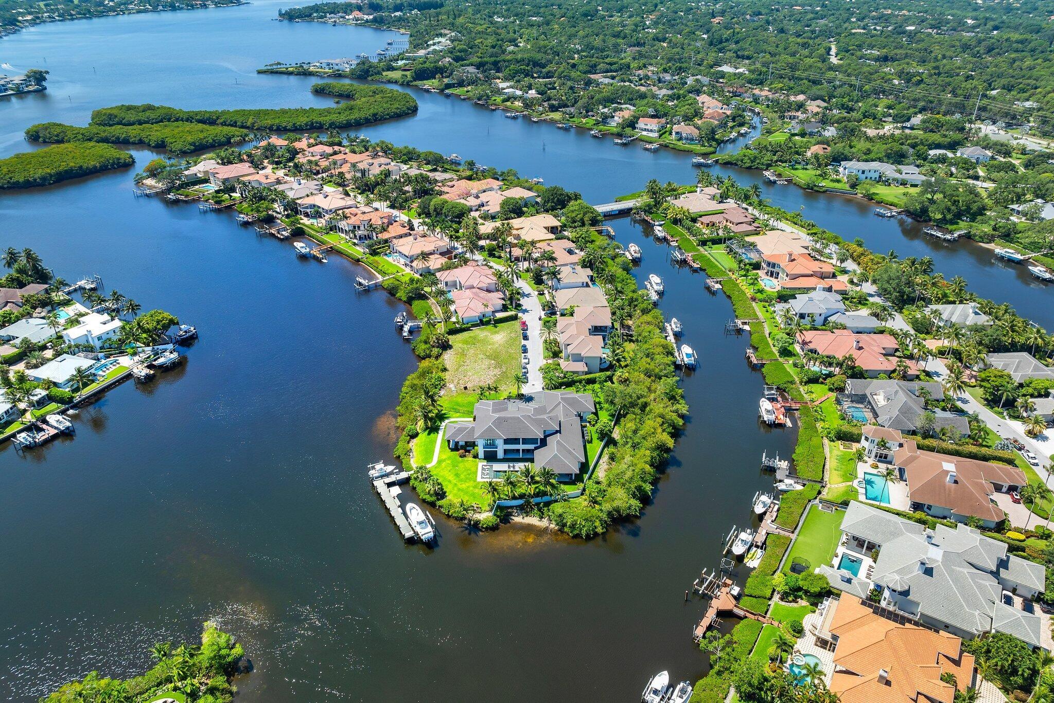 islands of jupiter - Residential