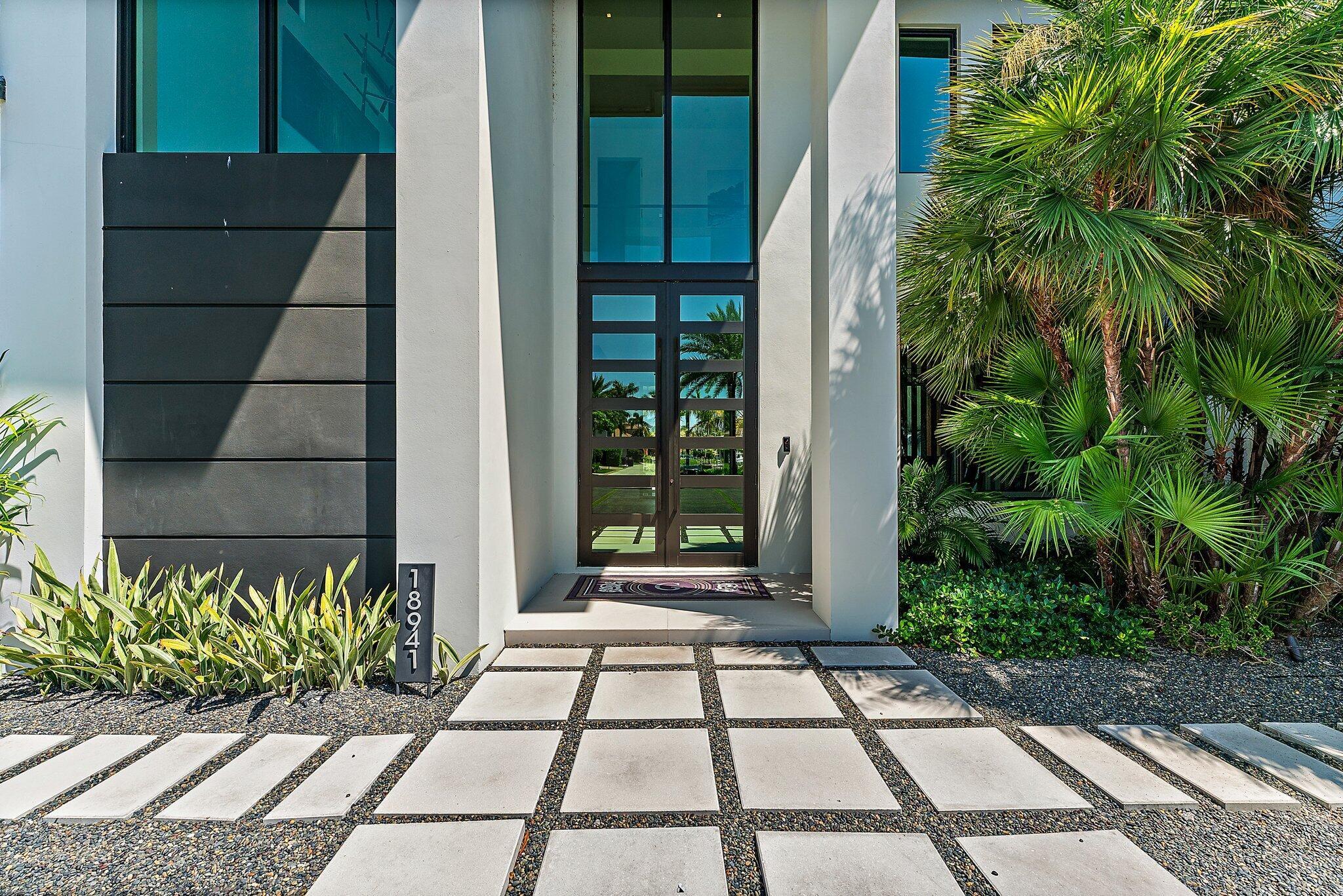 islands of jupiter - Residential