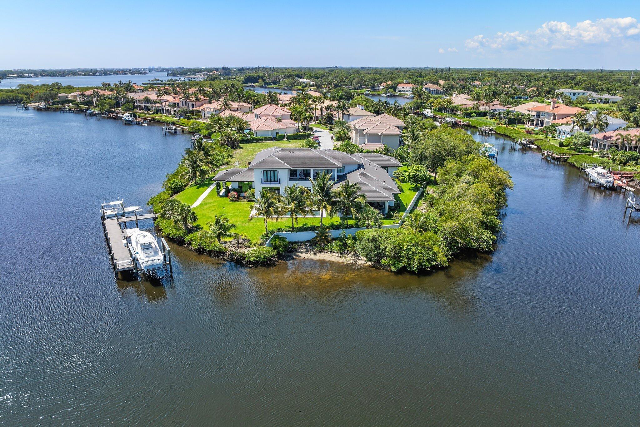 islands of jupiter - Residential