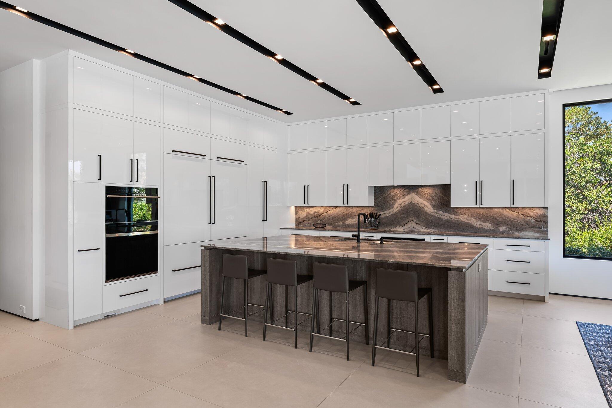 islands of jupiter - Residential