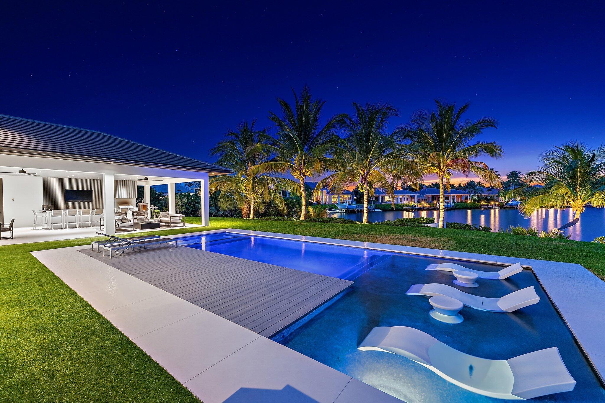 islands of jupiter - Residential