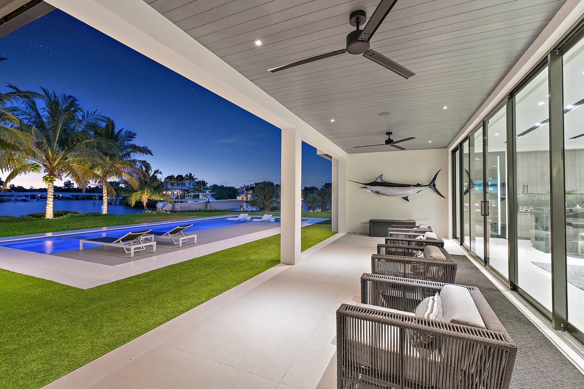 islands of jupiter - Residential