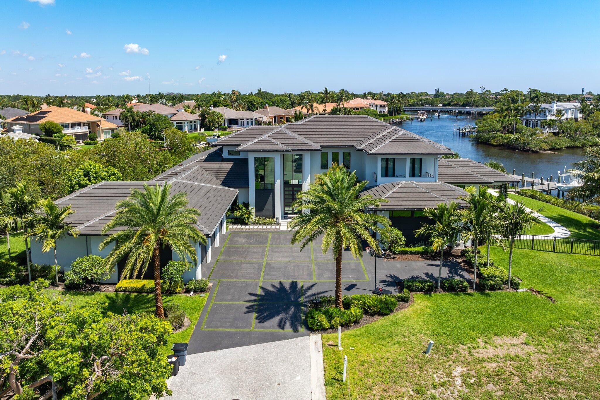 islands of jupiter - Residential