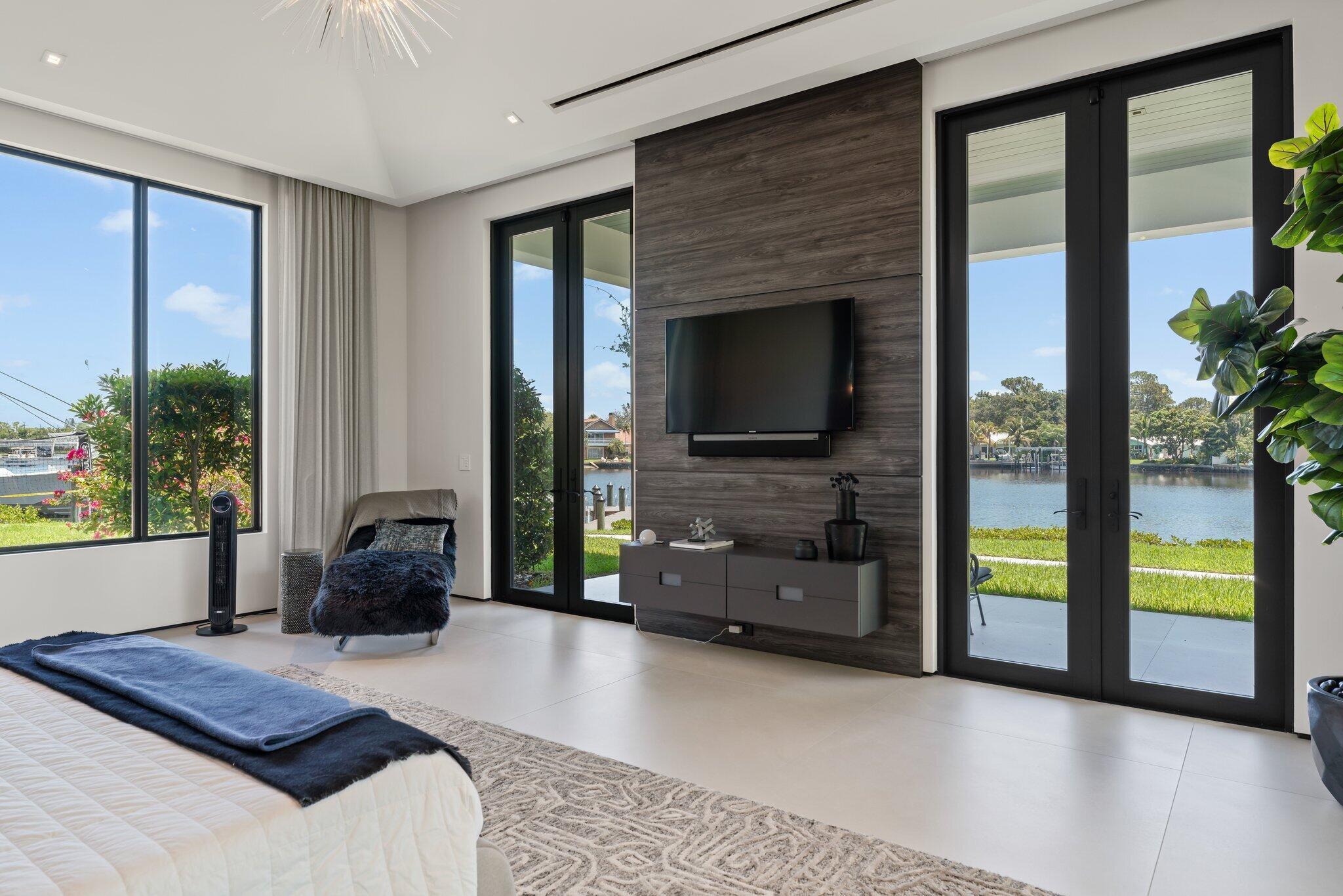 islands of jupiter - Residential