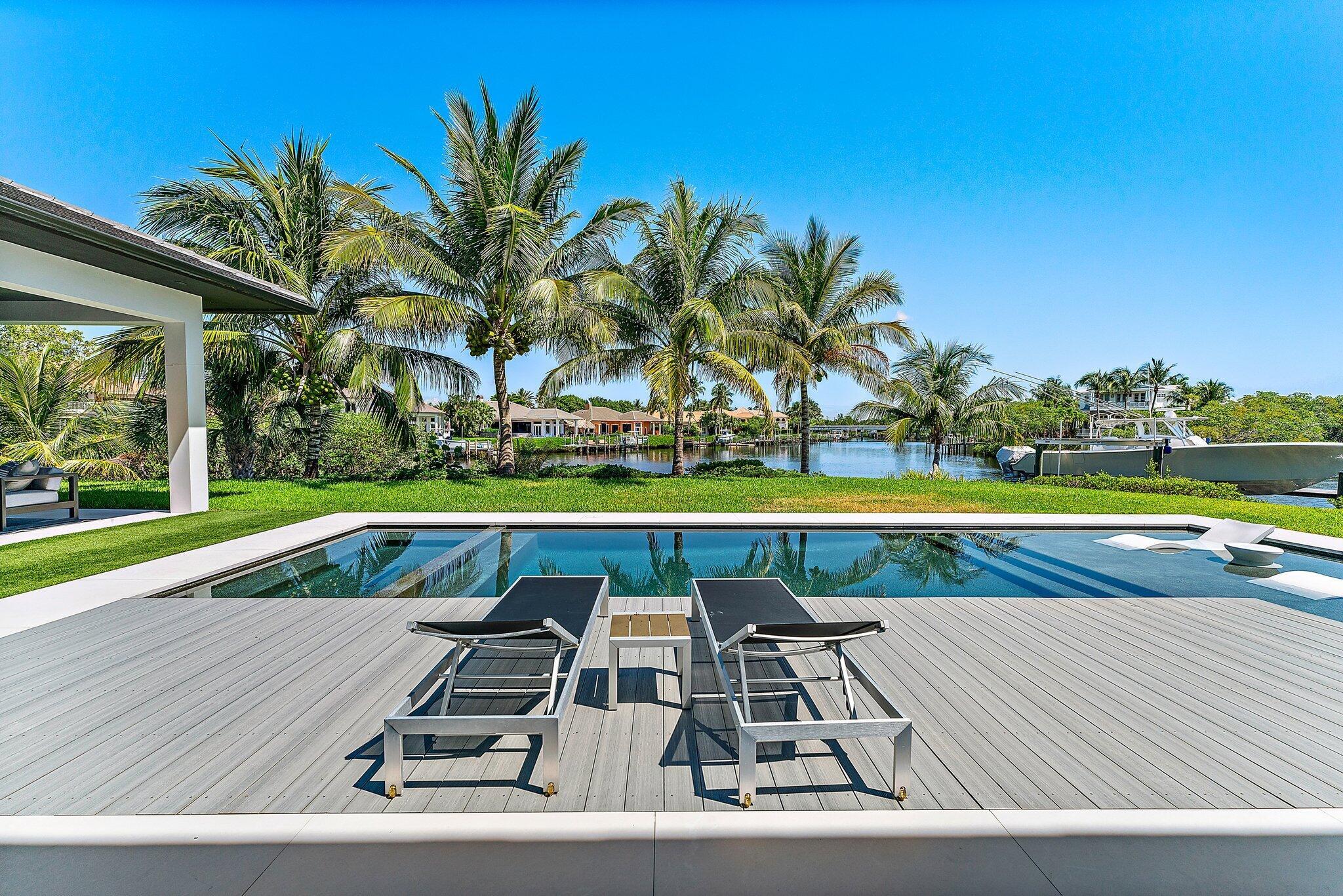 islands of jupiter - Residential