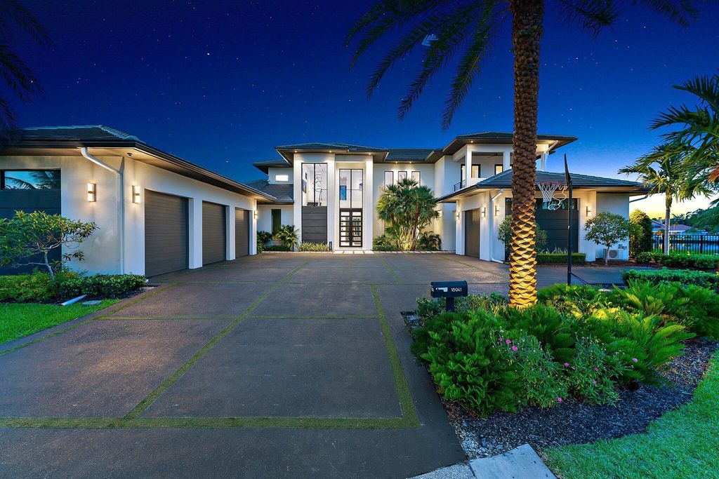 Photo of 18941 SE Reach Island Lane, Jupiter, FL 33458 (MLS # R10993559)