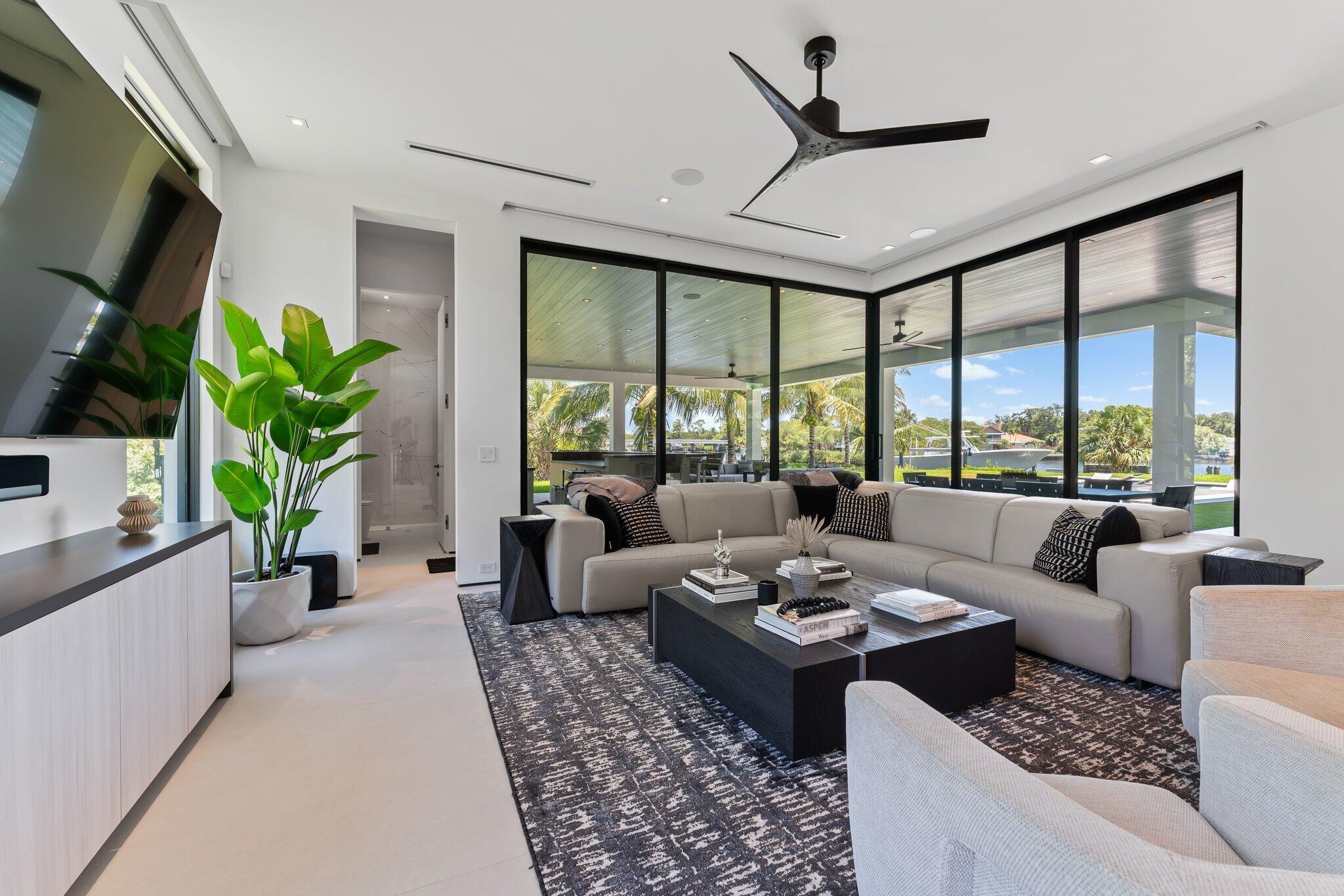 islands of jupiter - Residential