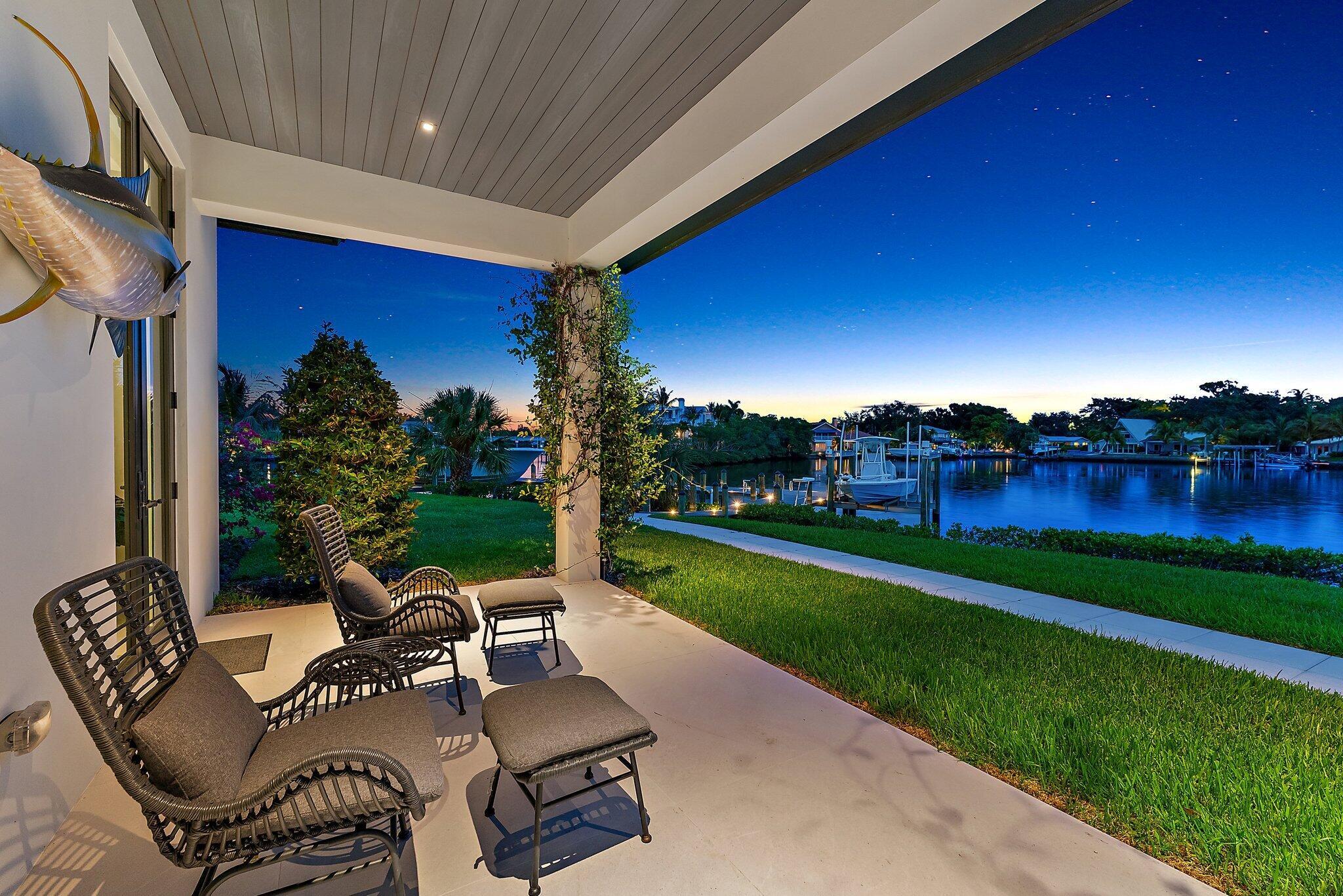 islands of jupiter - Residential