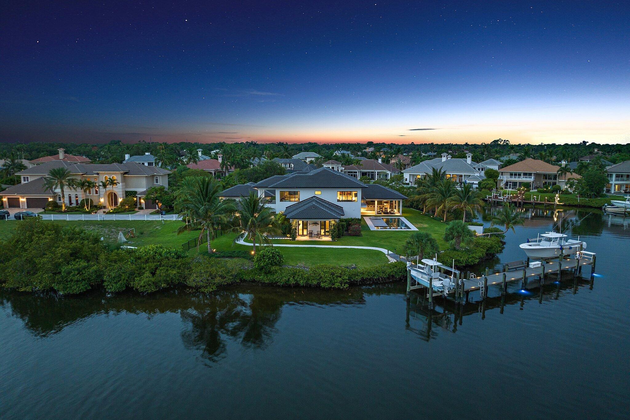 islands of jupiter - Residential