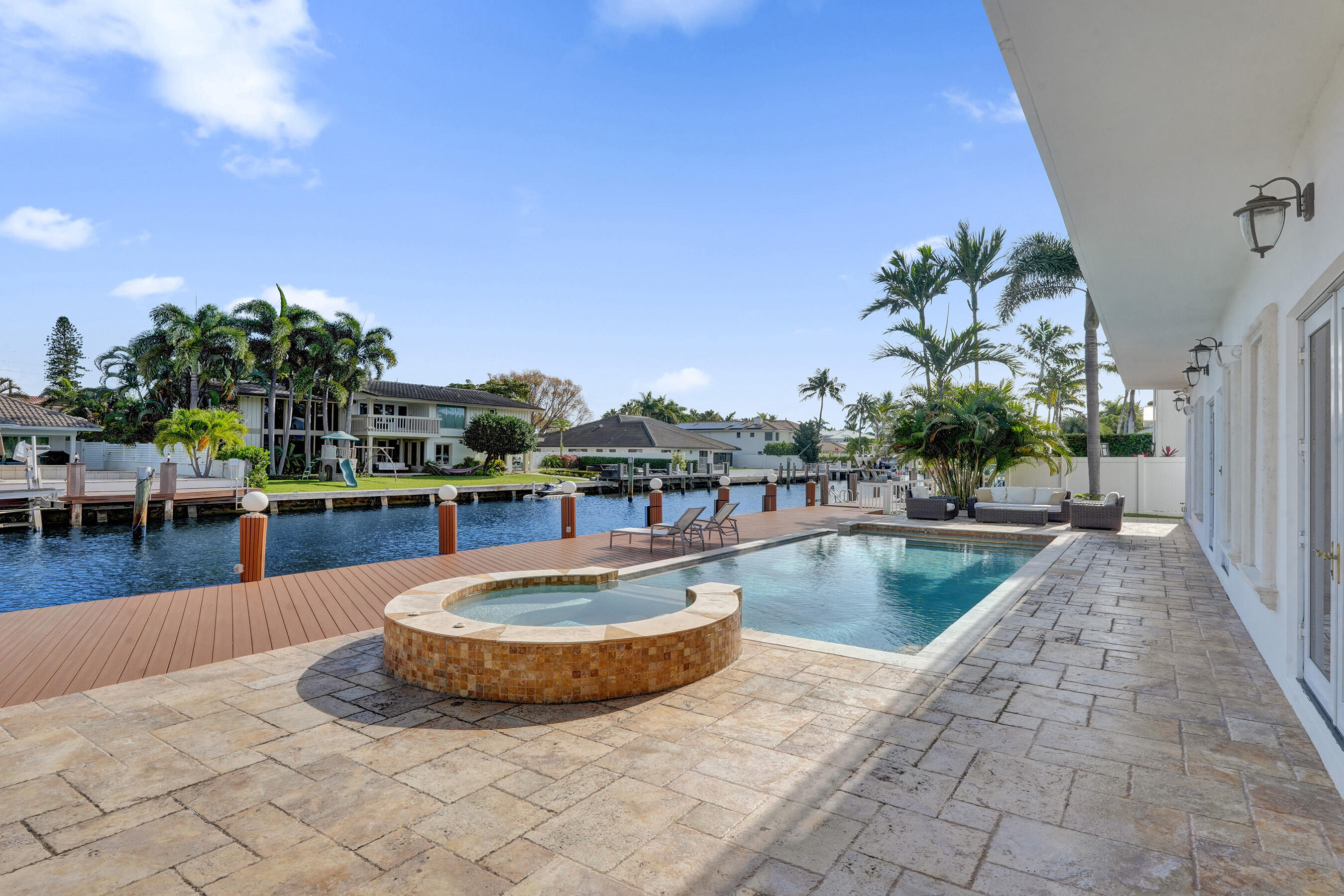 Coral Ridge Country Club - Residential