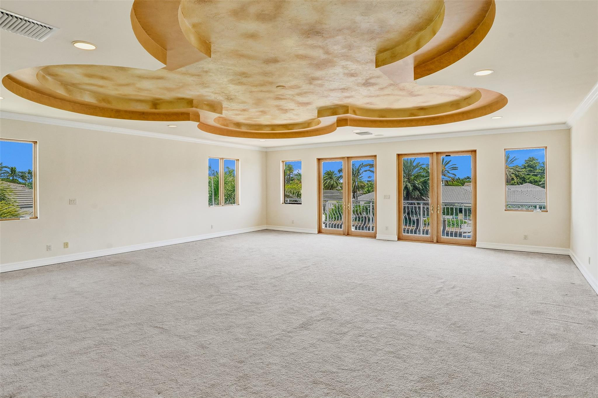 Coral Ridge Country Club - Residential