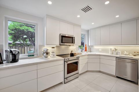 A home in Wilton Manors