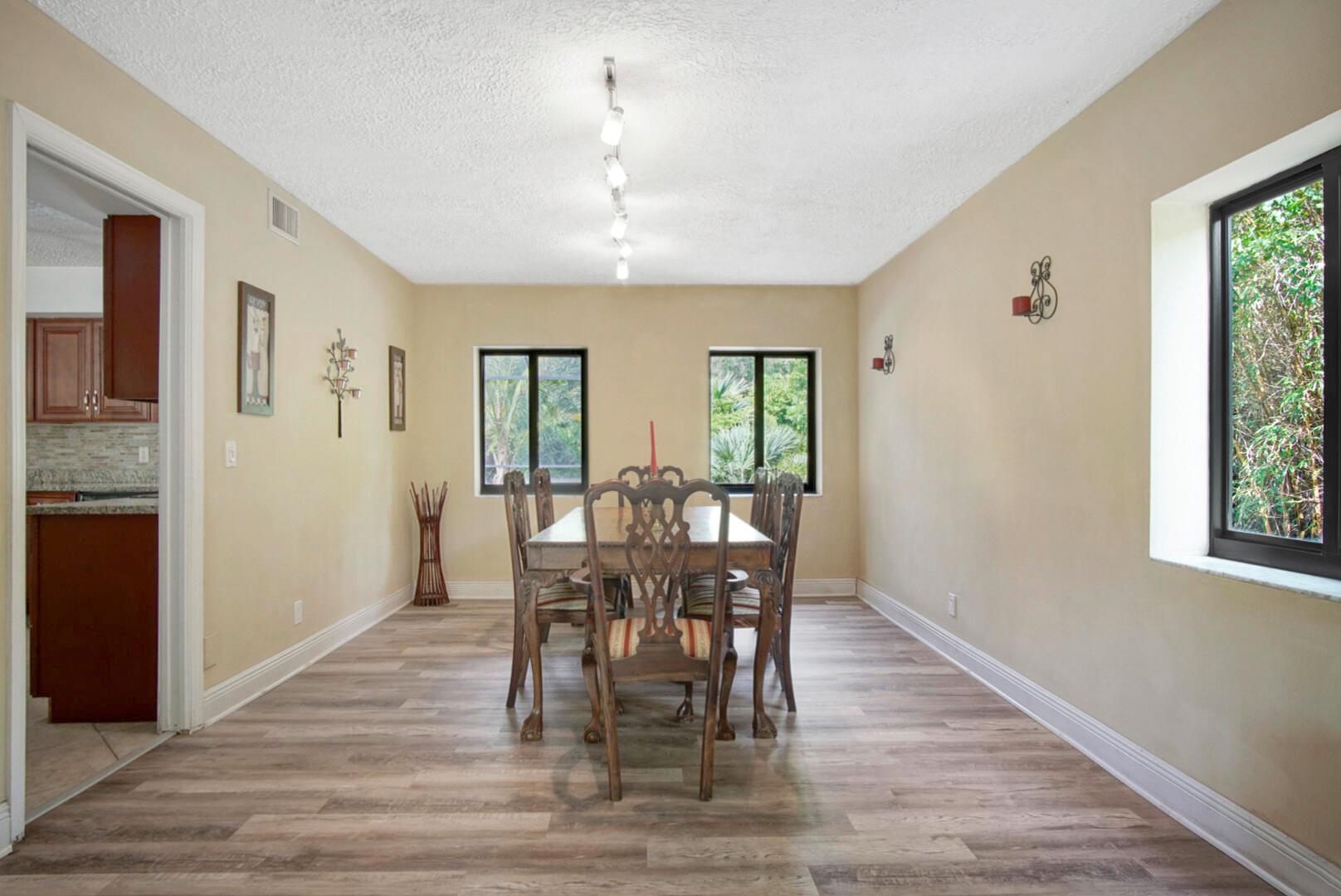 SUGARHILL - Residential