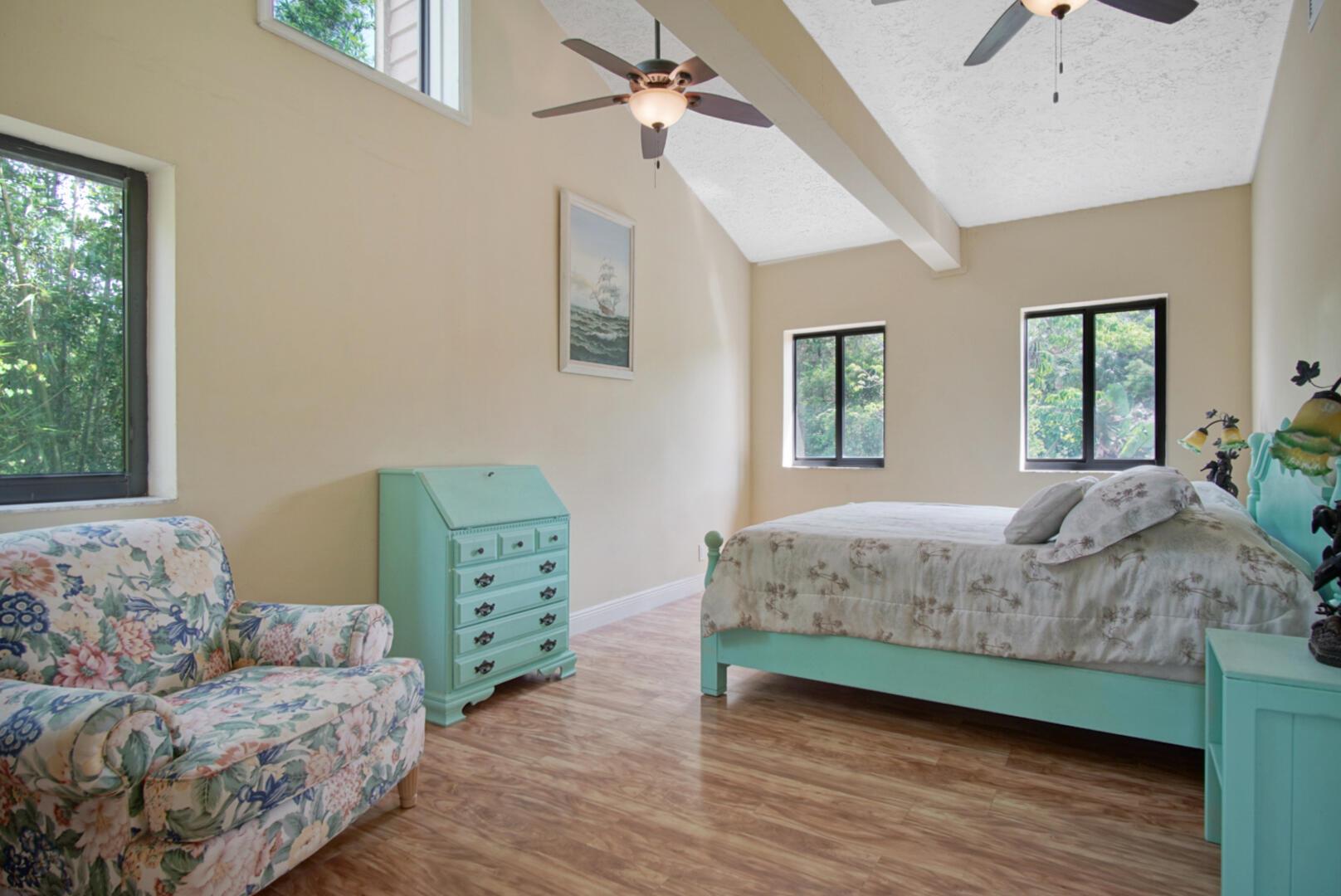 SUGARHILL - Residential