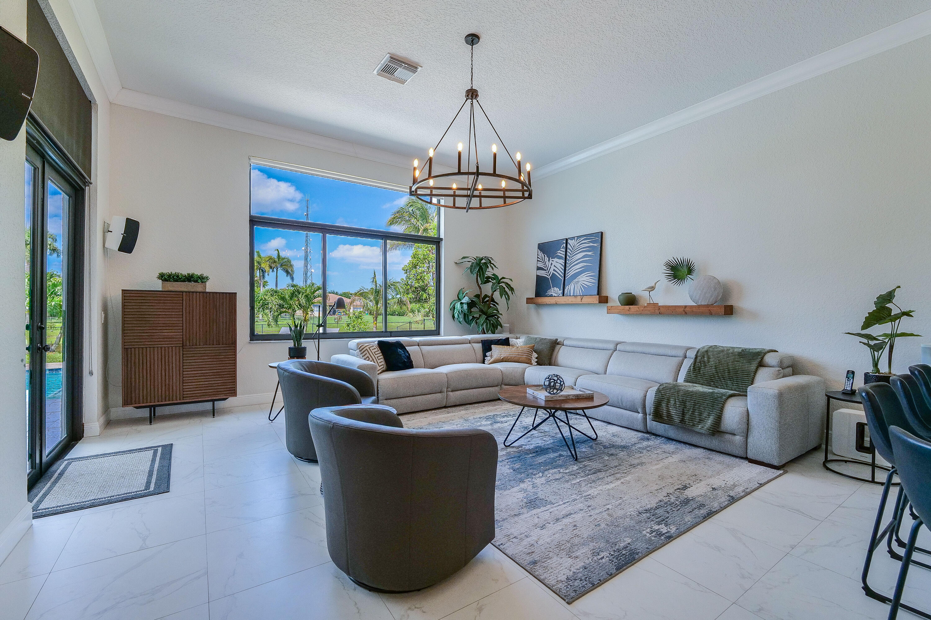 IMAGINATION FARMS - Residential