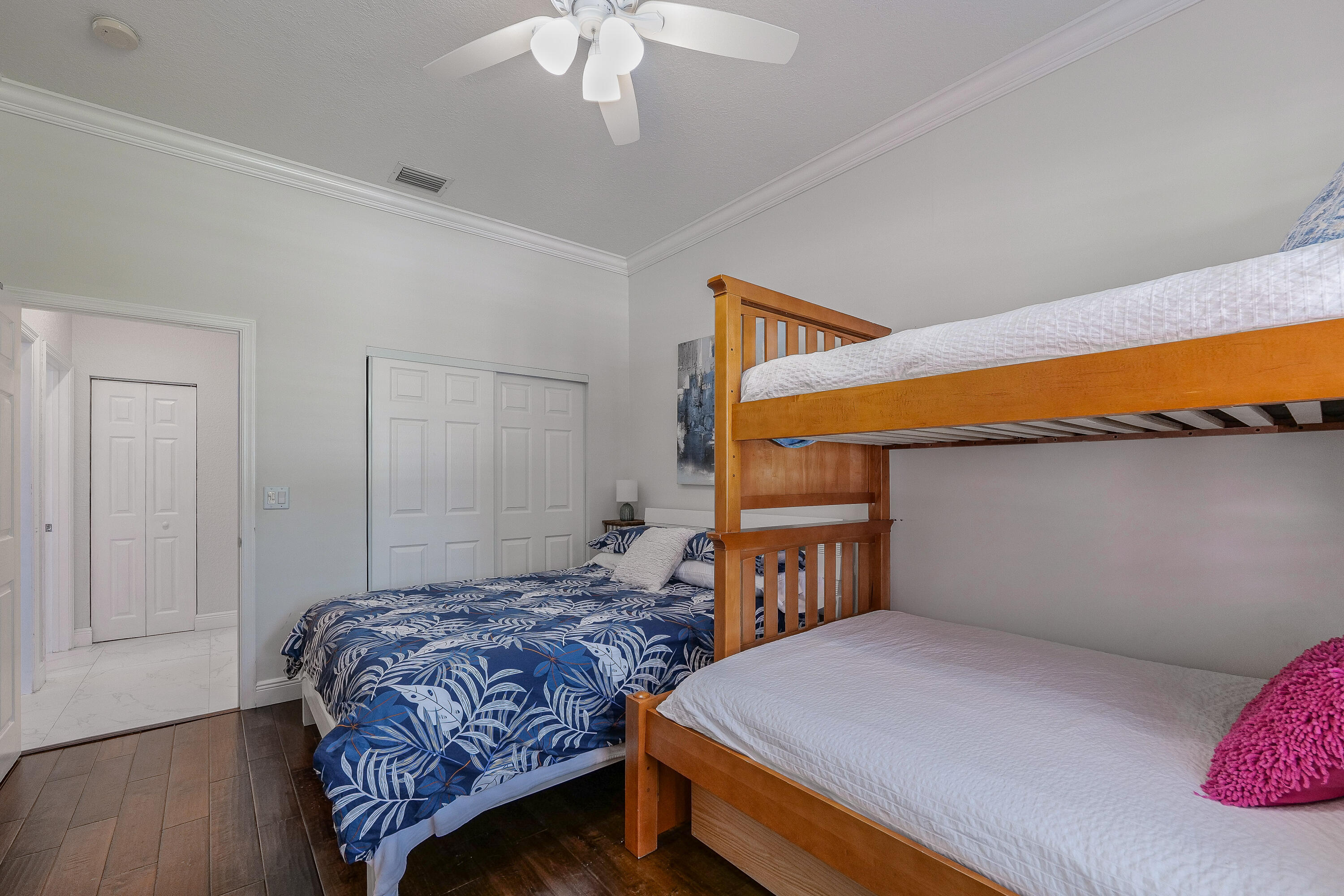 IMAGINATION FARMS - Residential