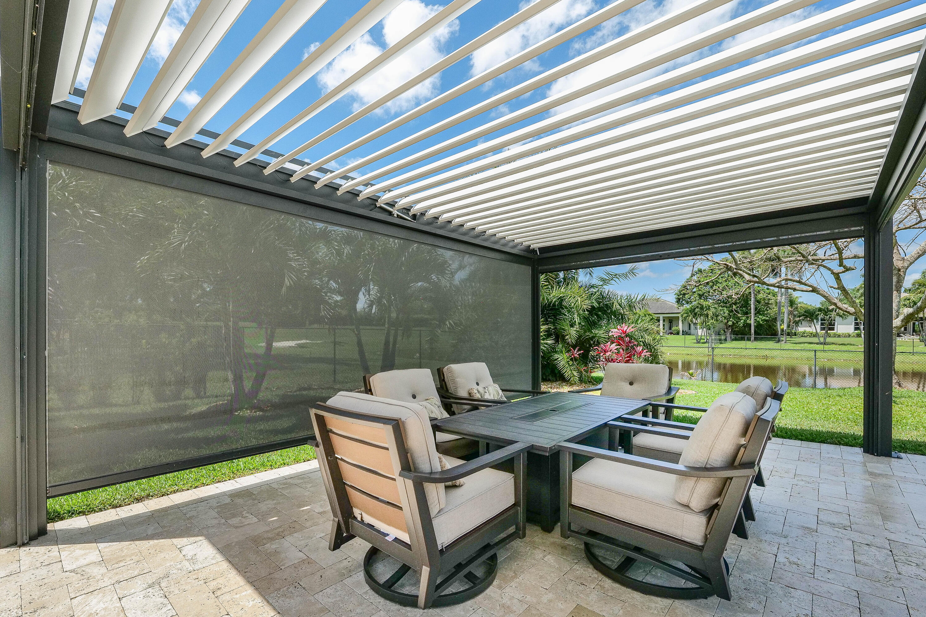 IMAGINATION FARMS - Residential