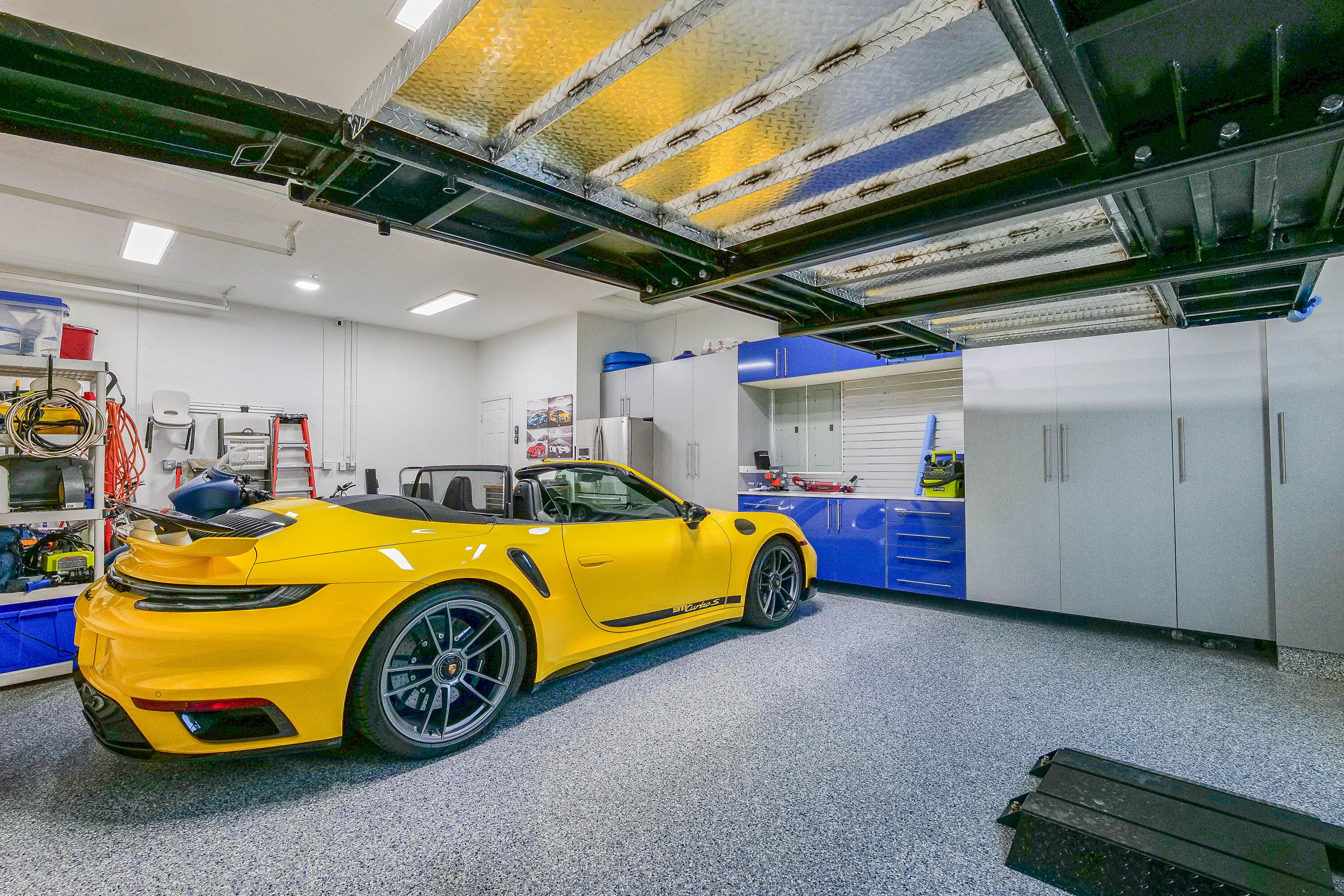 IMAGINATION FARMS - Residential