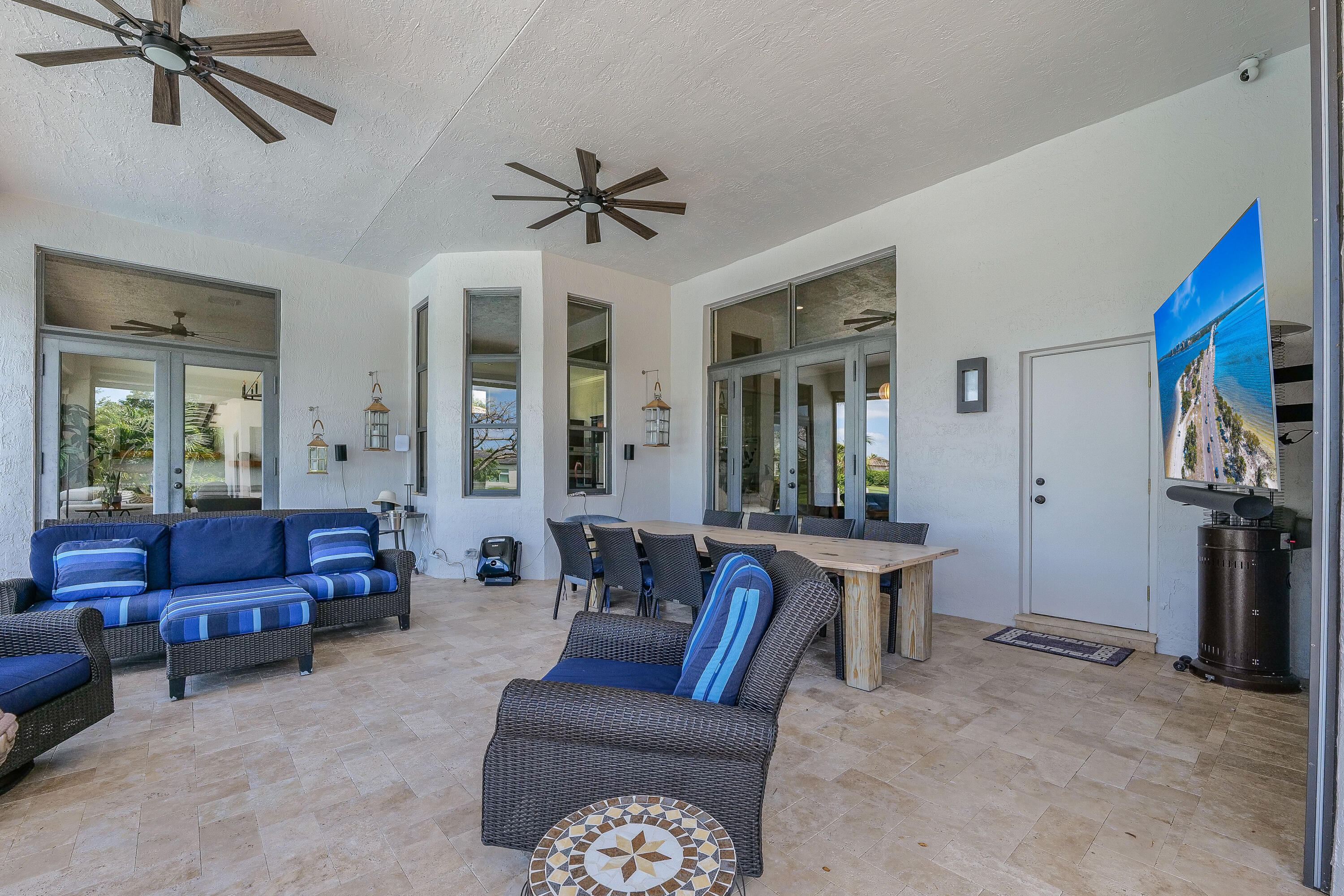 IMAGINATION FARMS - Residential