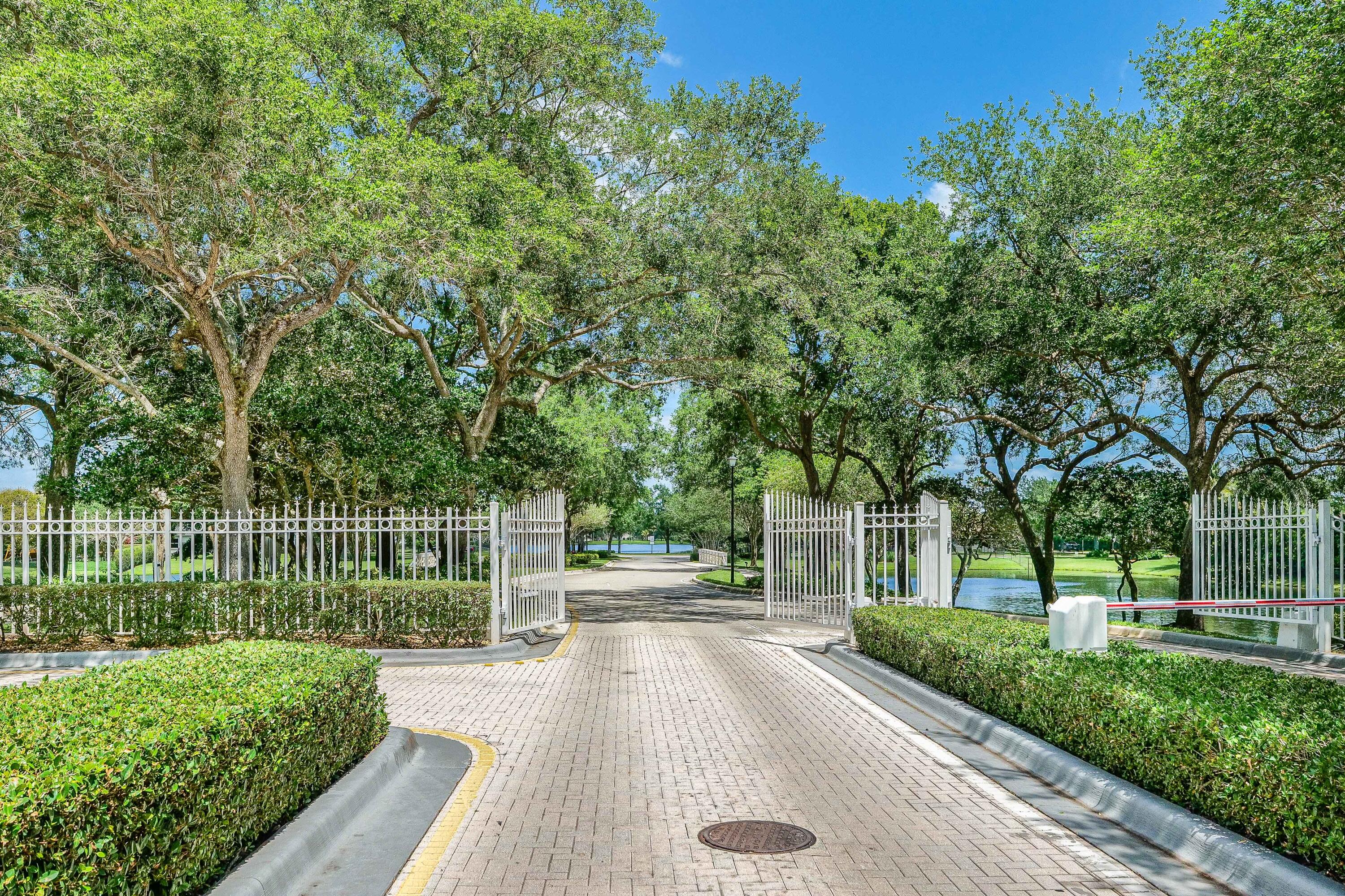 IMAGINATION FARMS - Residential