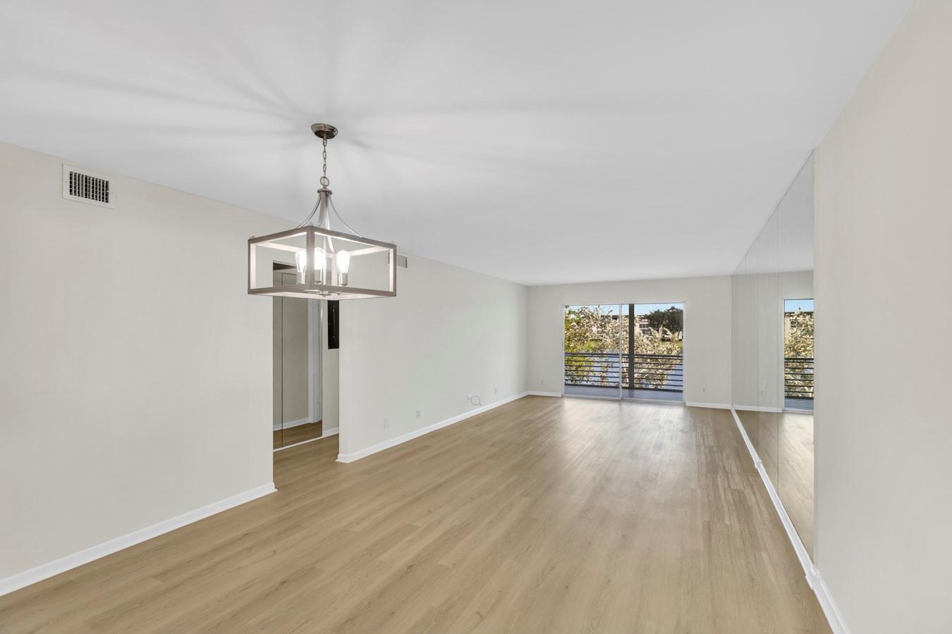 WYNMOOR - Residential