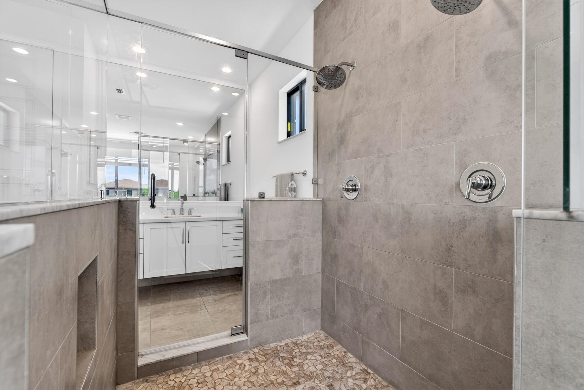 Cascata at MiraLago, Triple H Ranch - Residential