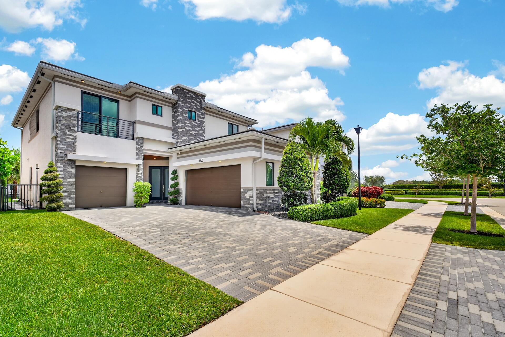 Cascata at MiraLago, Triple H Ranch - Residential