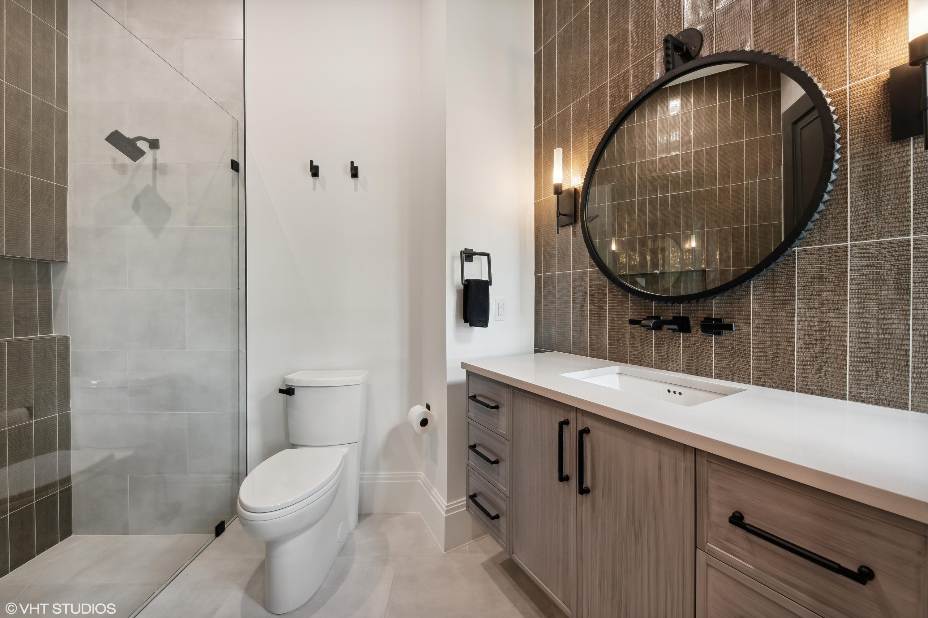 DELRAY LAKES EST - Residential