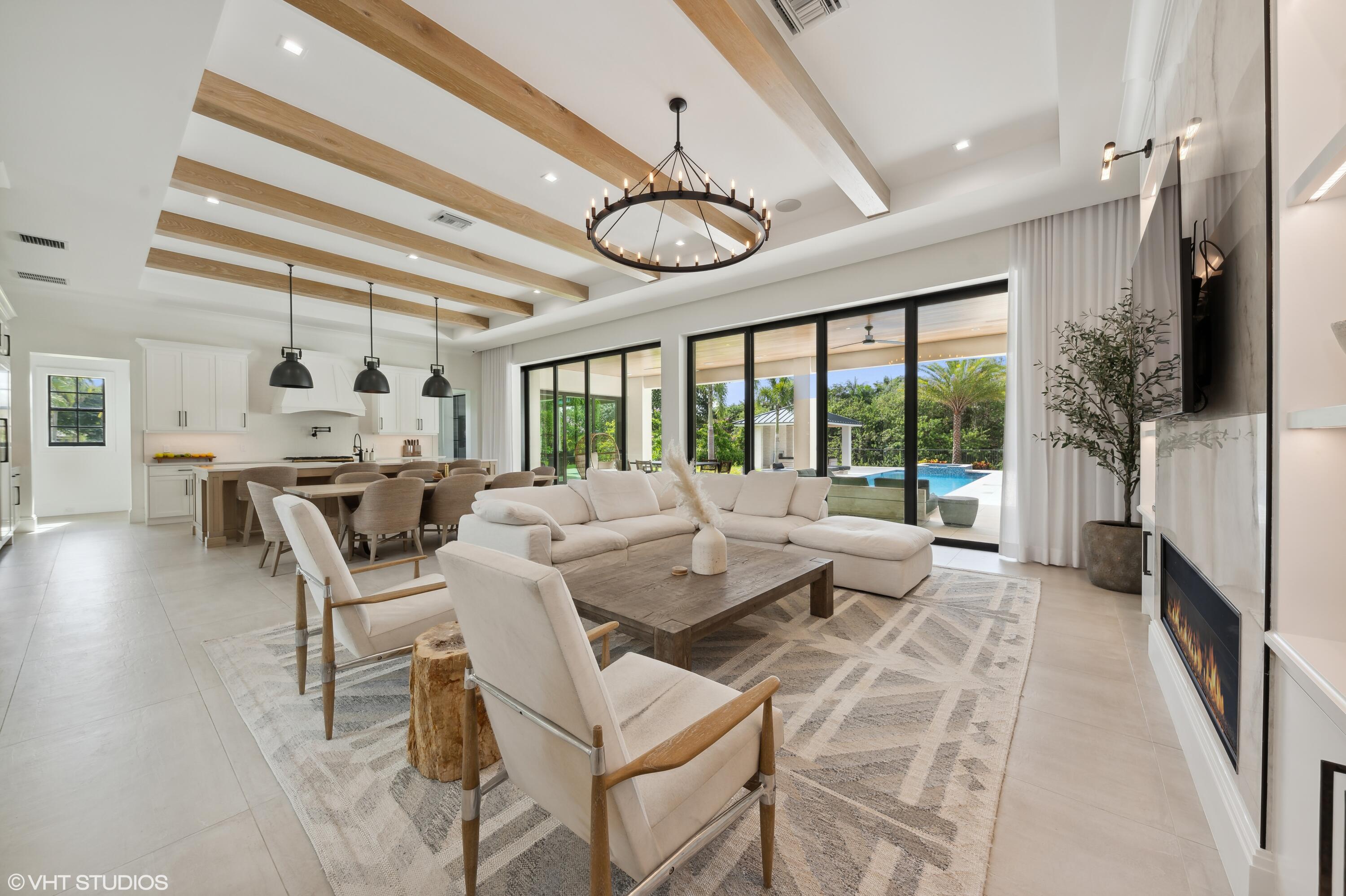 DELRAY LAKES EST - Residential