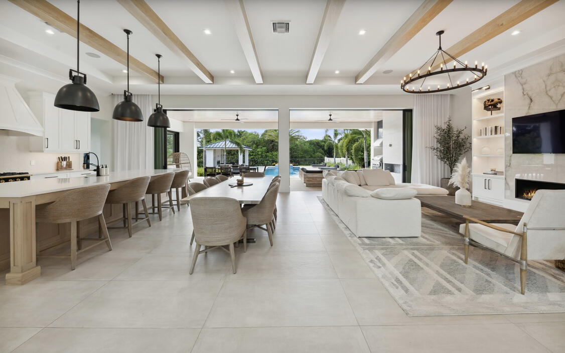 DELRAY LAKES EST - Residential