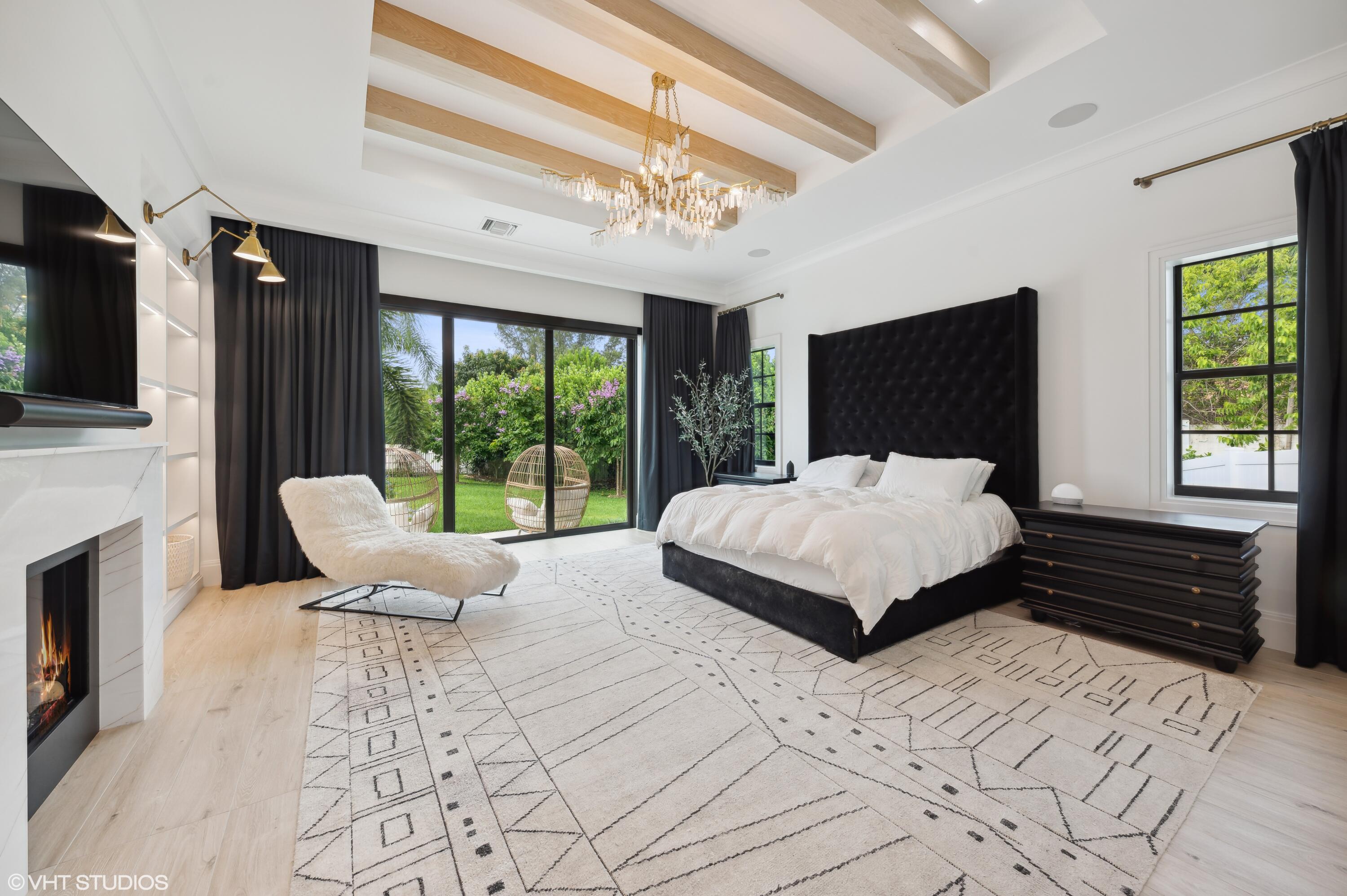 DELRAY LAKES EST - Residential