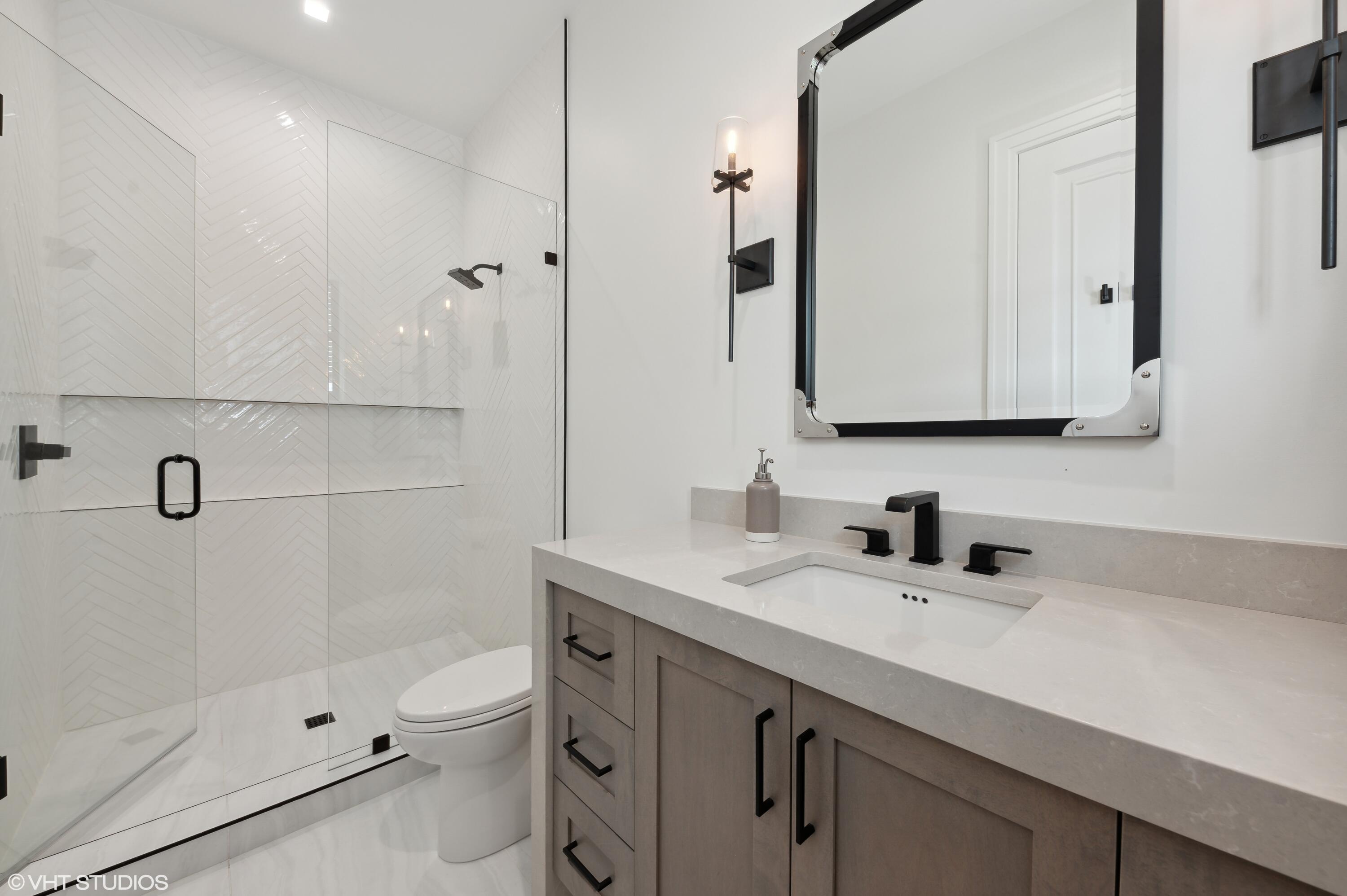 DELRAY LAKES EST - Residential