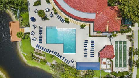 Tiny photo for 7825 LEXINGTON CLUB Boulevard #B, Delray Beach, FL 33446 (MLS # B26054270)
