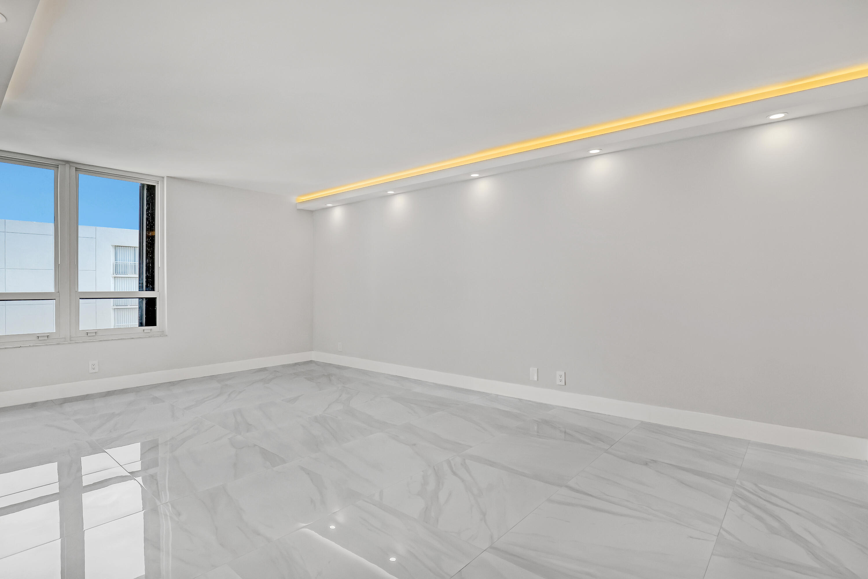 DUNE DECK OF THE PALM BEACHES CONDO - Residential