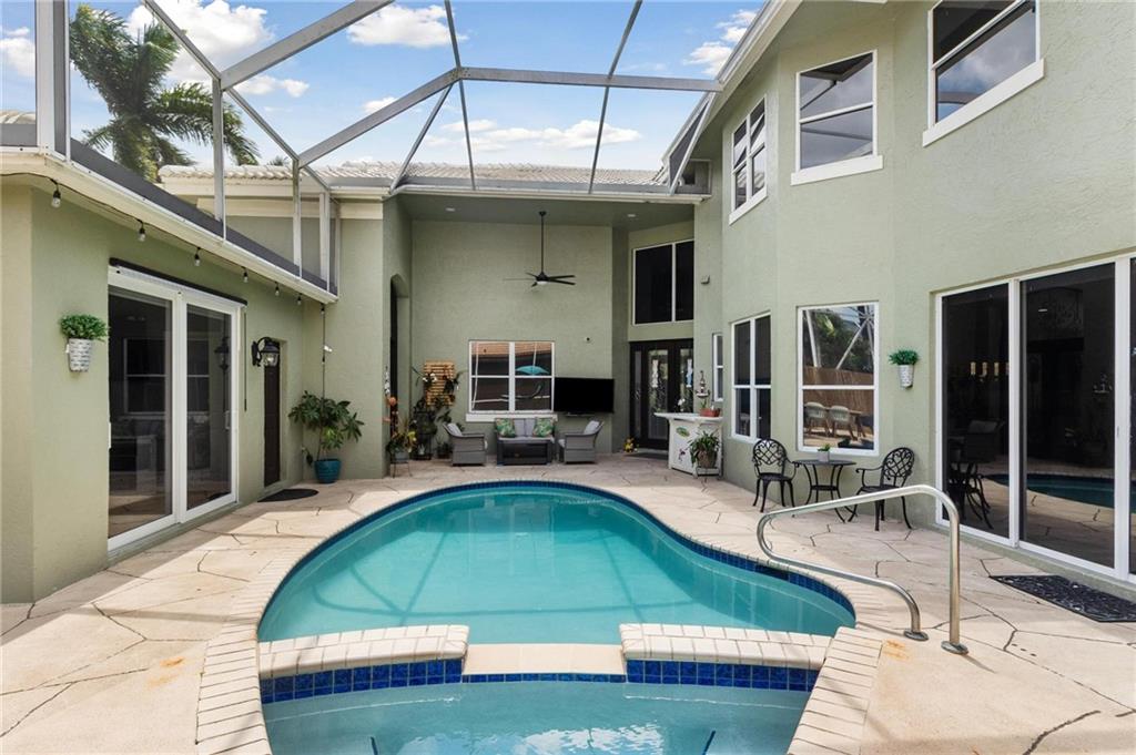 SONATA AT MISSION BAY - Residential