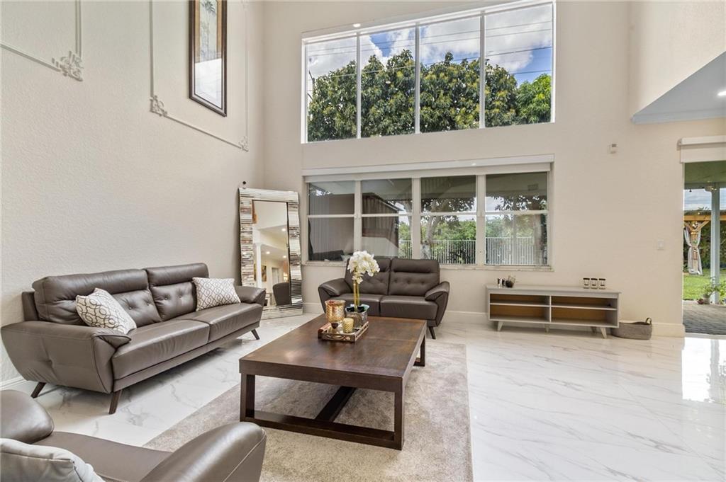 SONATA AT MISSION BAY - Residential