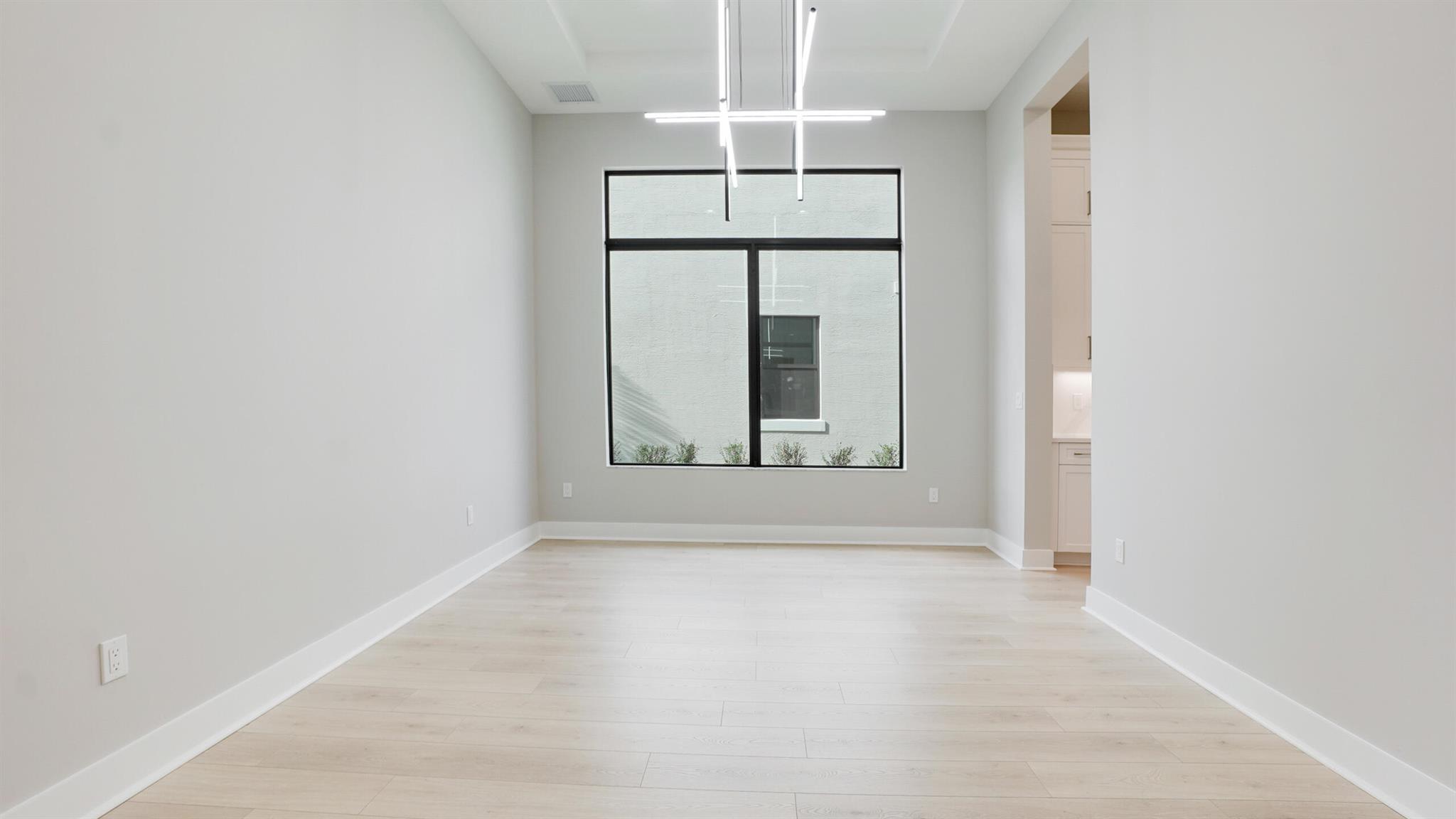 13242 Artisan Circle